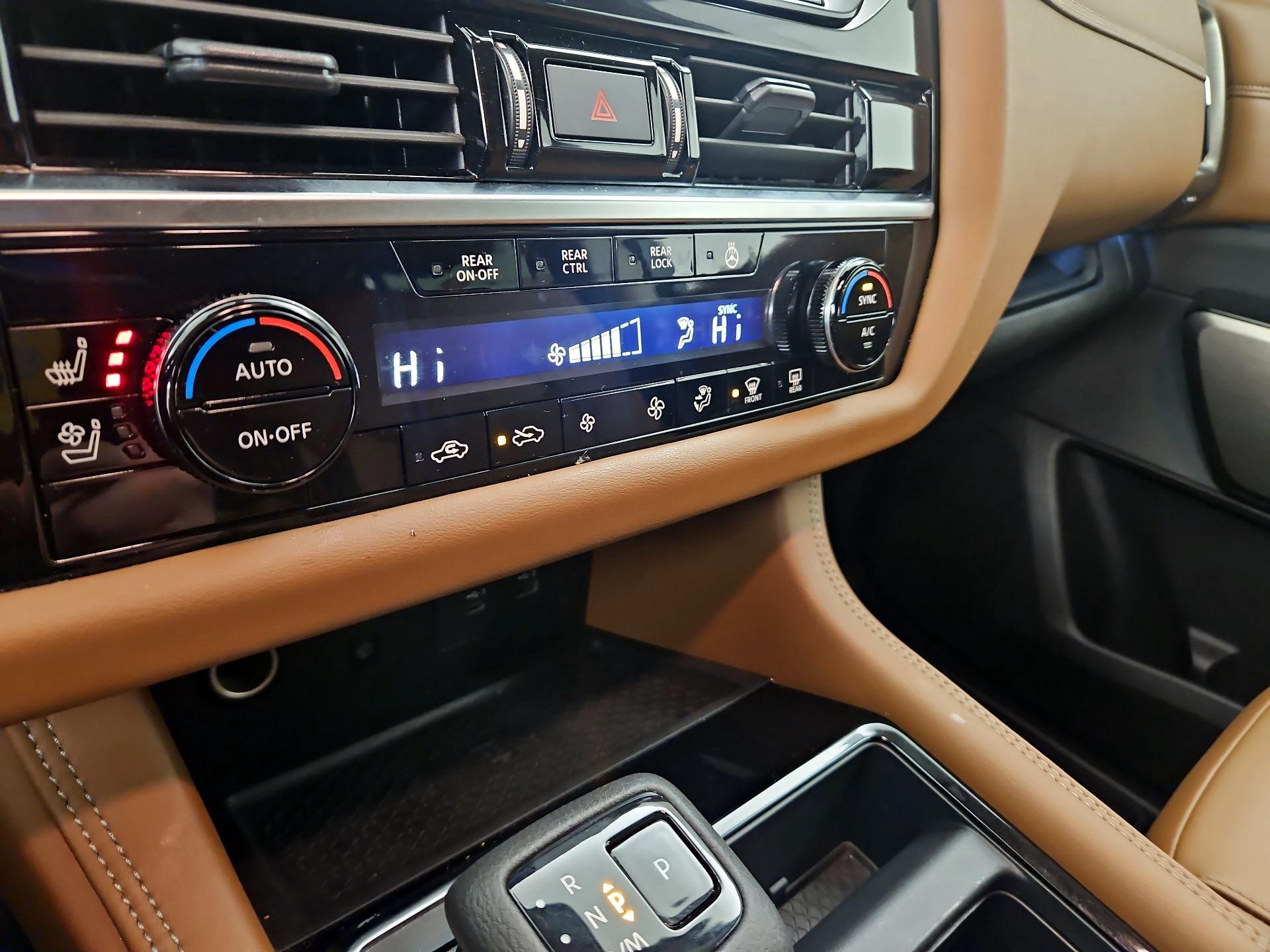 Thumbnail: 2024 Nissan Pathfinder - 17