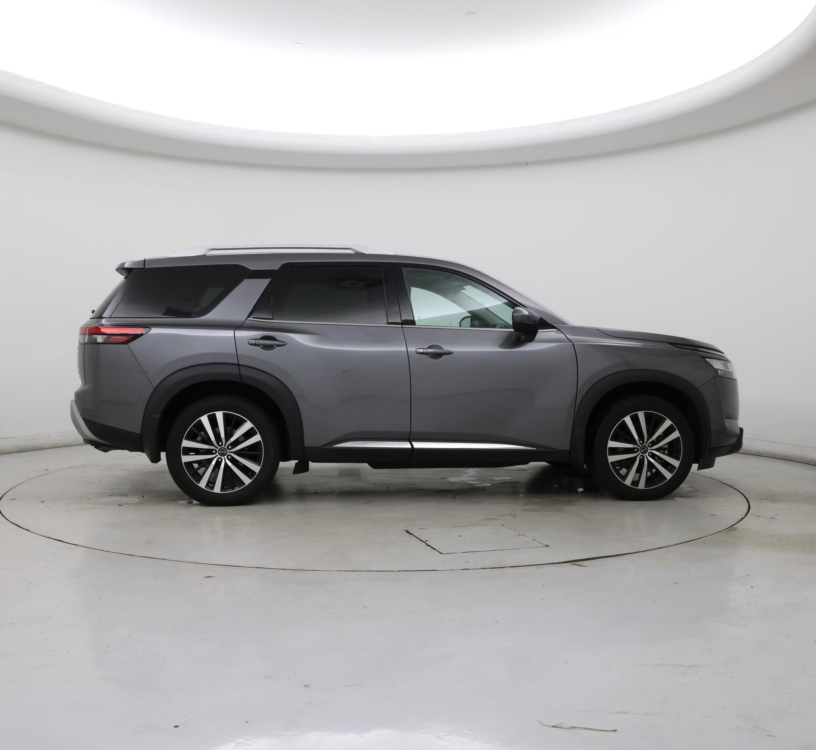 Thumbnail: 2024 Nissan Pathfinder - 7