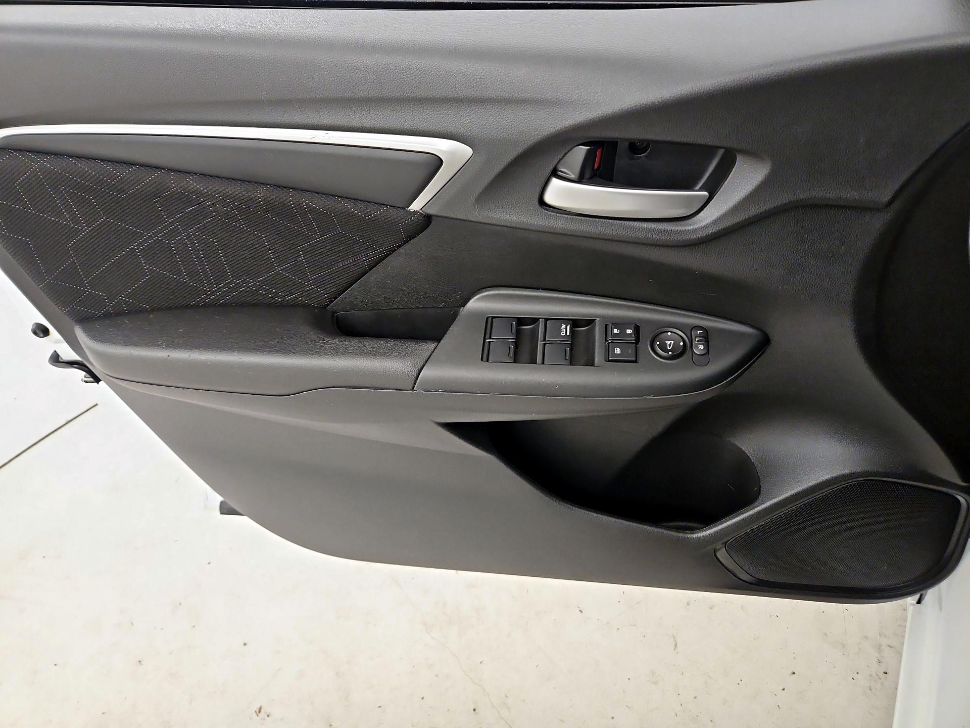 Thumbnail: 2016 Honda Fit - 12