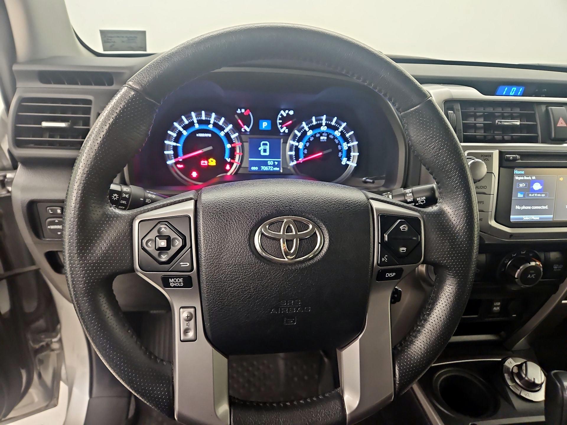 Thumbnail: 2019 Toyota 4Runner - 10