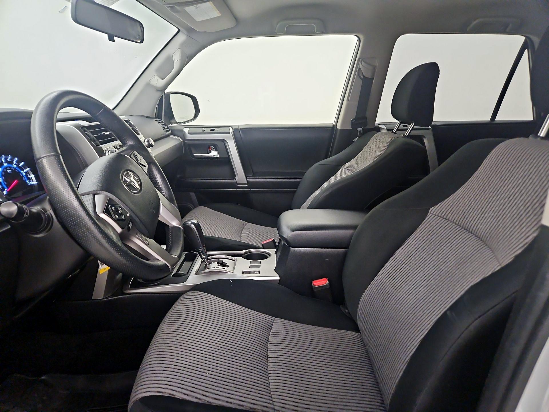 Thumbnail: 2019 Toyota 4Runner - 11