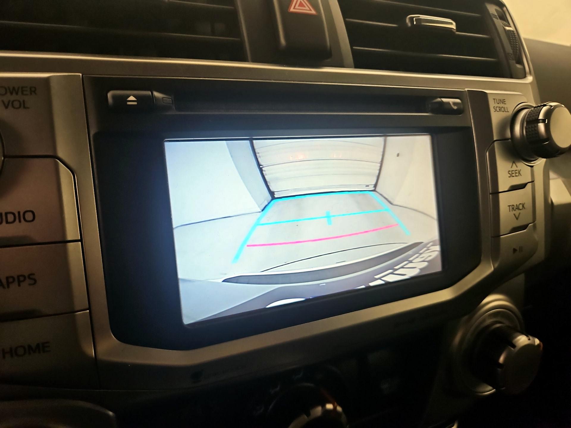 Thumbnail: 2019 Toyota 4Runner - 14