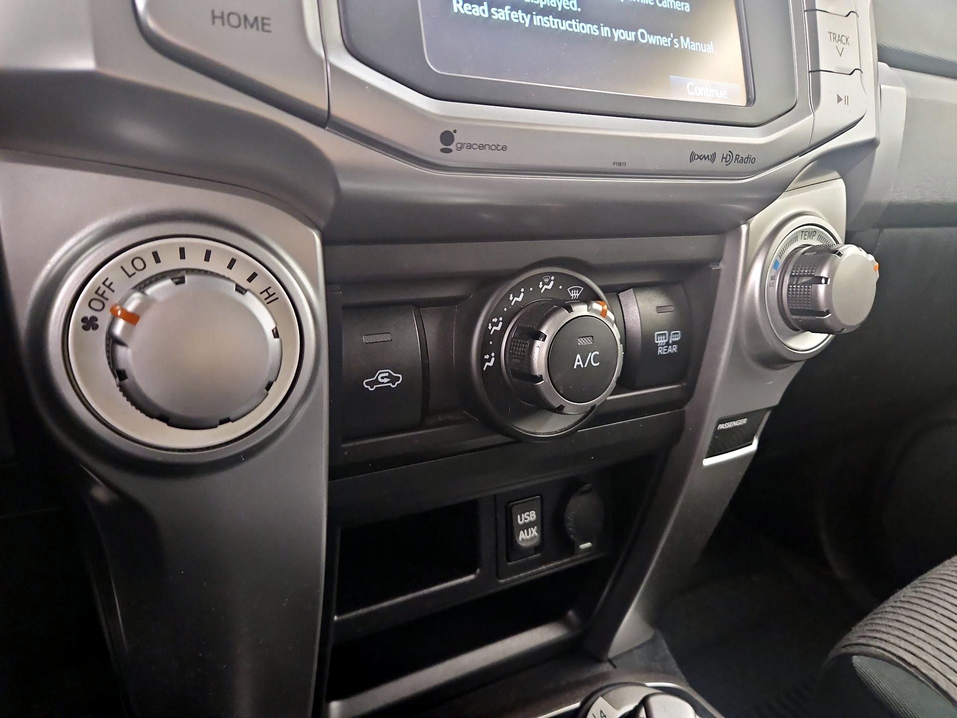 Thumbnail: 2019 Toyota 4Runner - 16