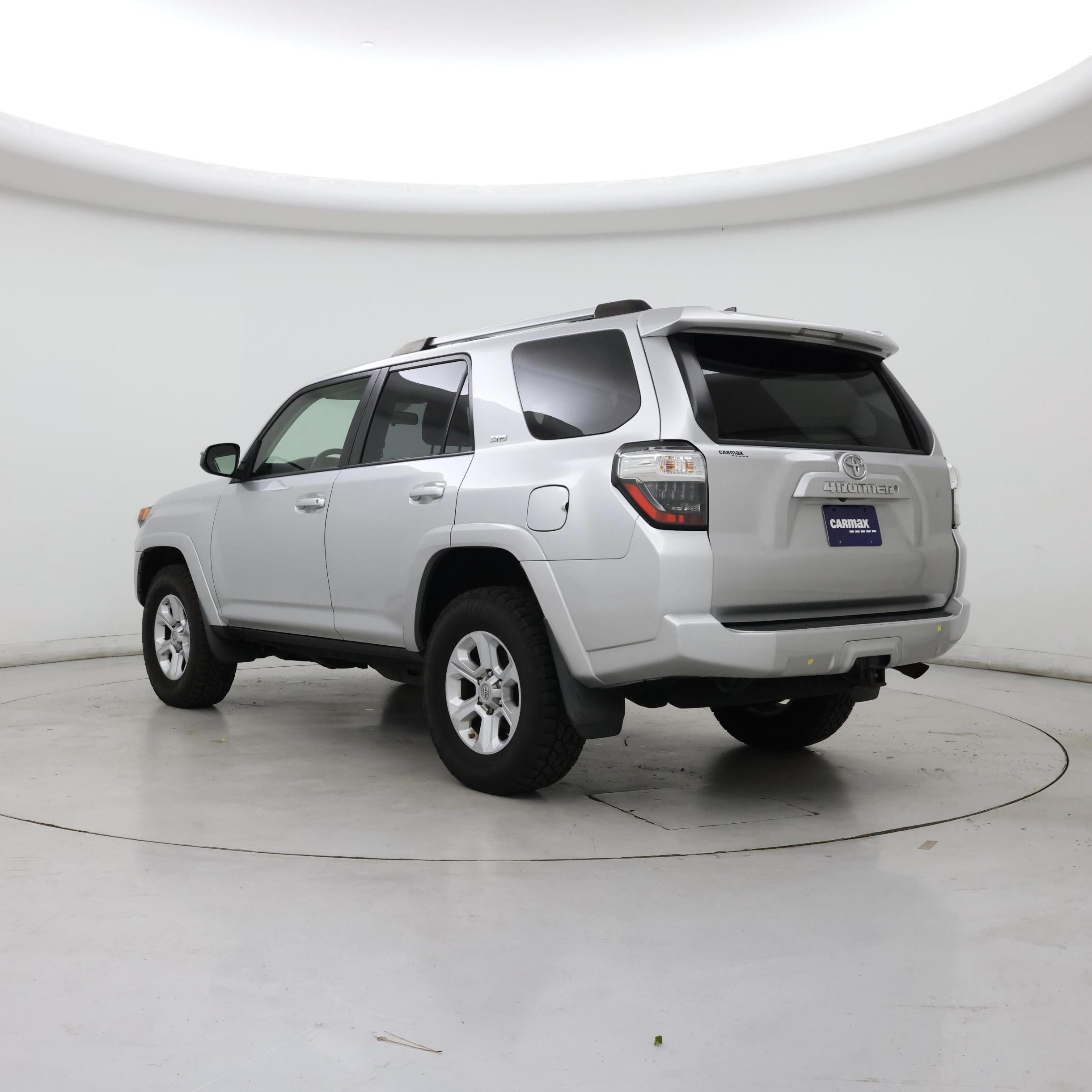 Thumbnail: 2019 Toyota 4Runner - 2