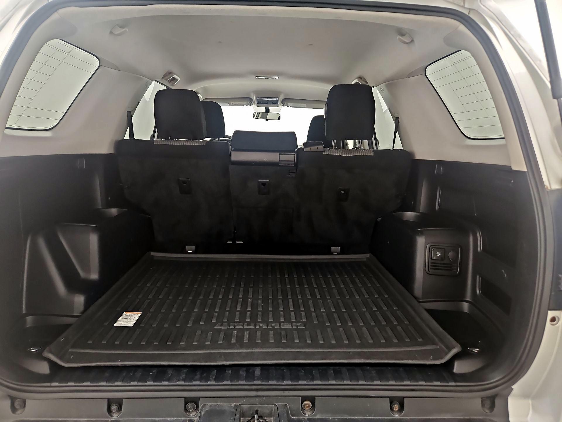 Thumbnail: 2019 Toyota 4Runner - 20