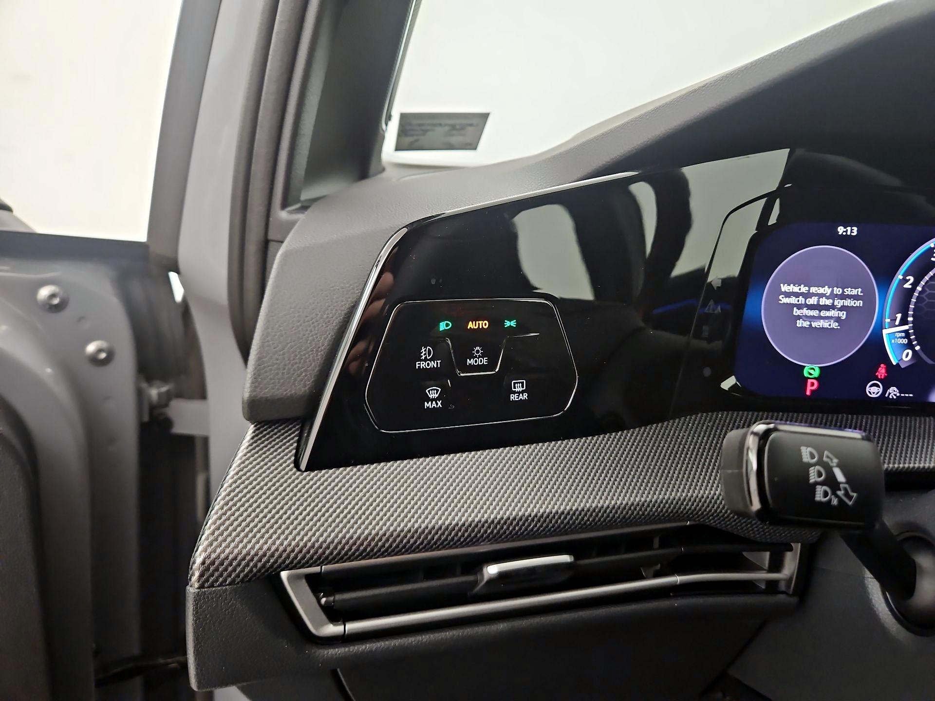 Thumbnail: 2025 Volkswagen Golf - 13