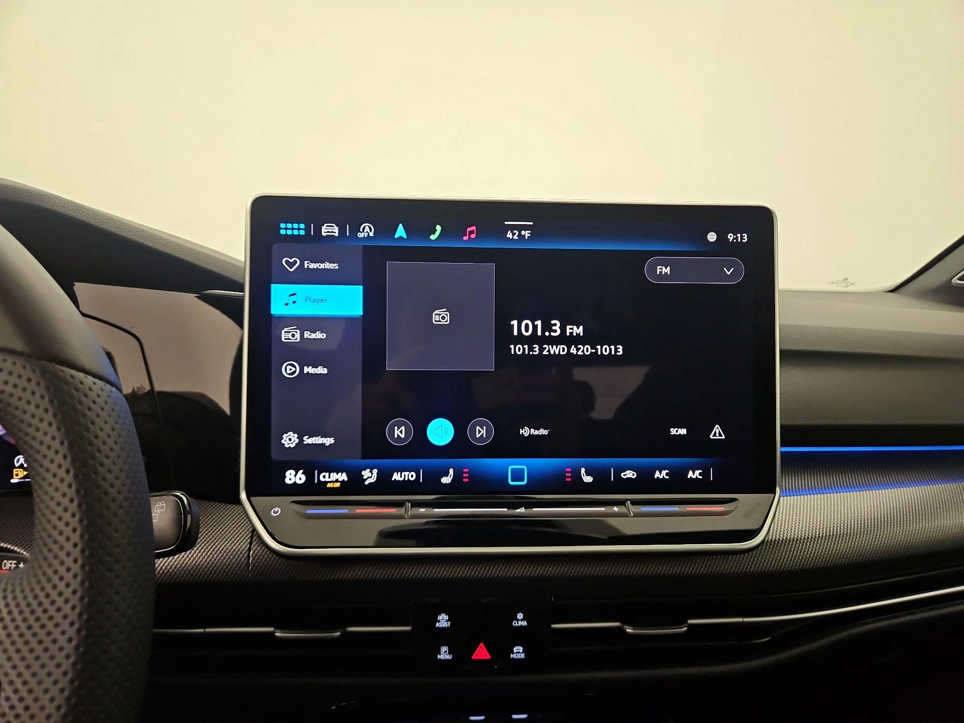 Thumbnail: 2025 Volkswagen Golf - 16