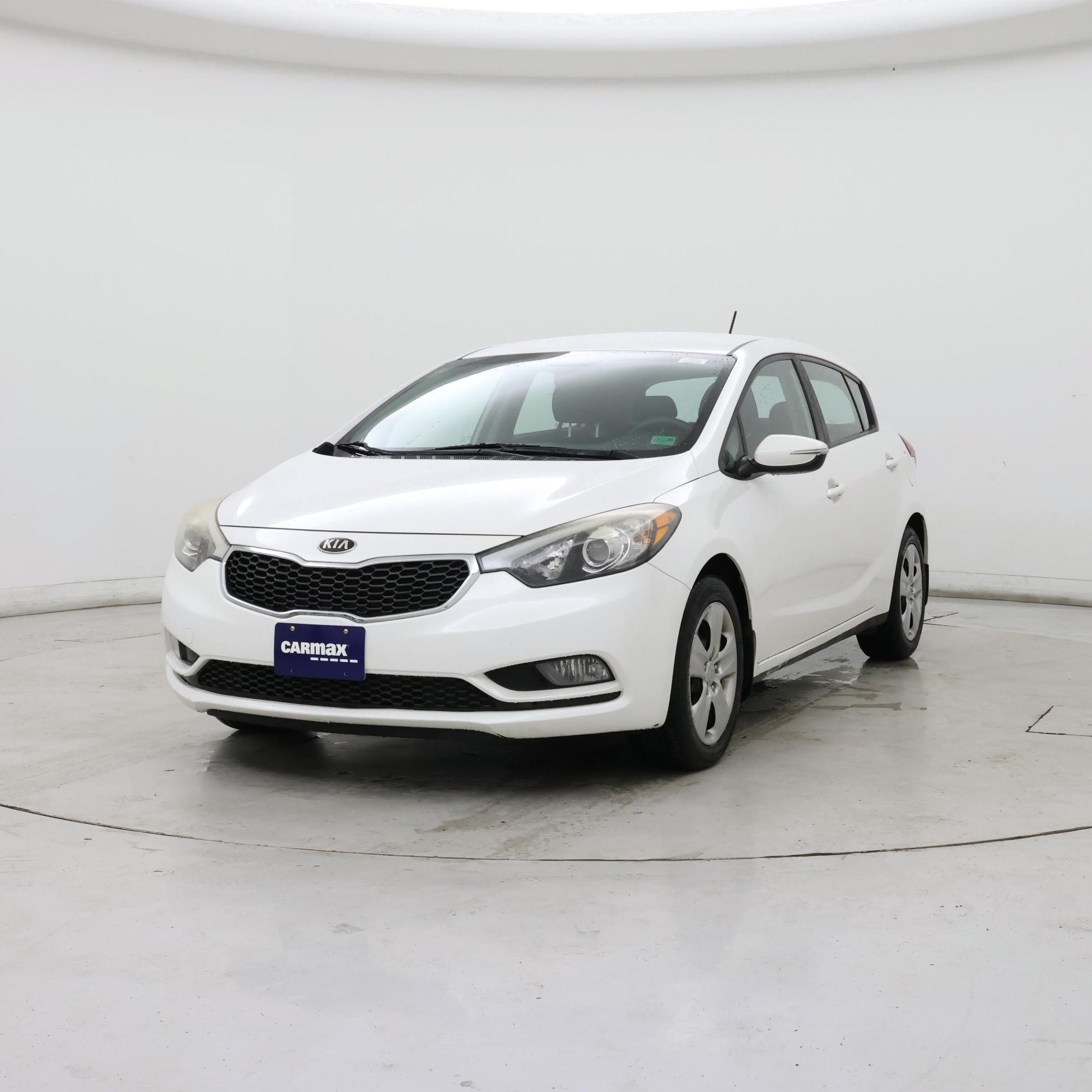Thumbnail: 2016 Kia Forte - 4