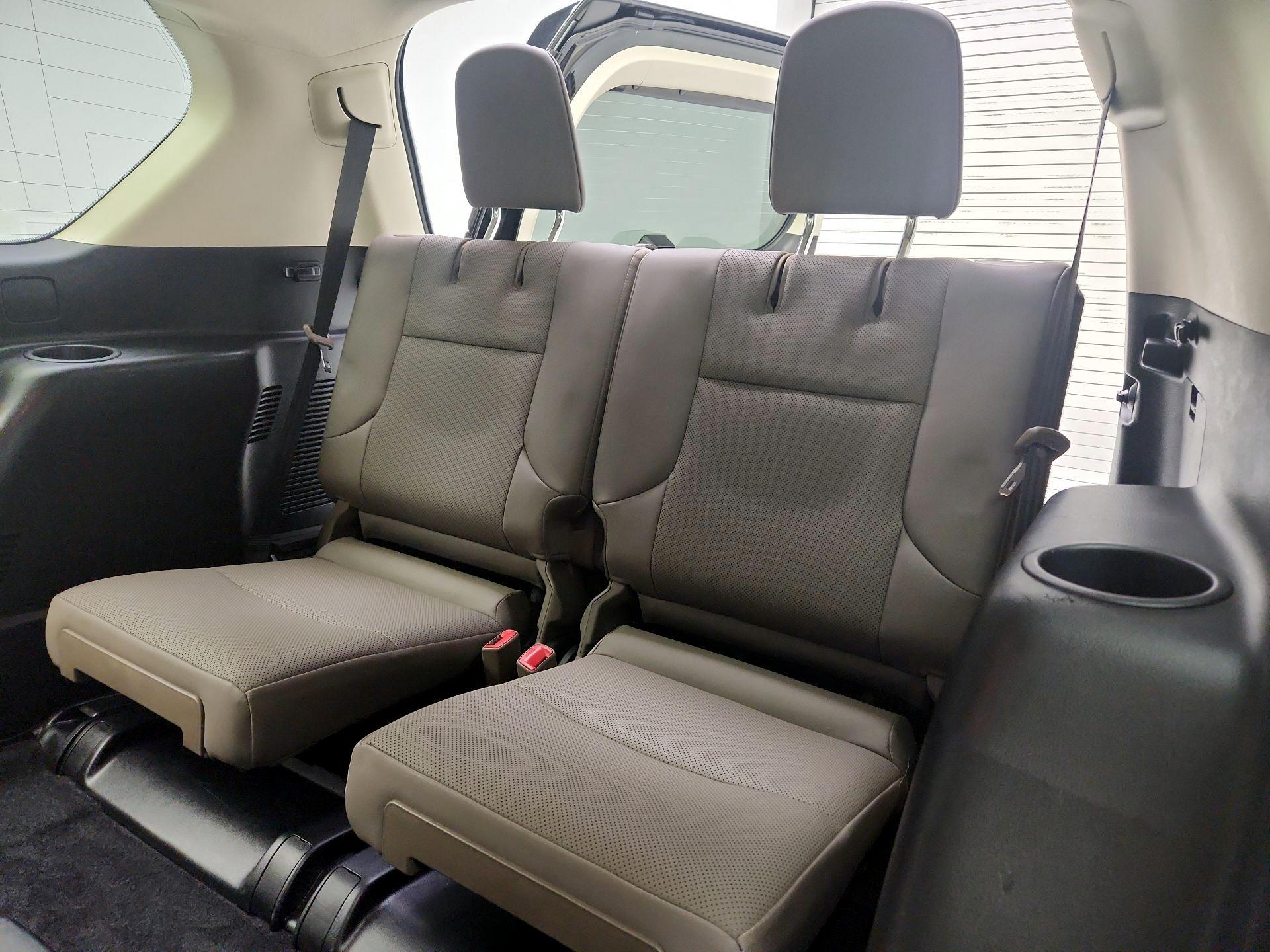 Thumbnail: 2020 Lexus GX - 20