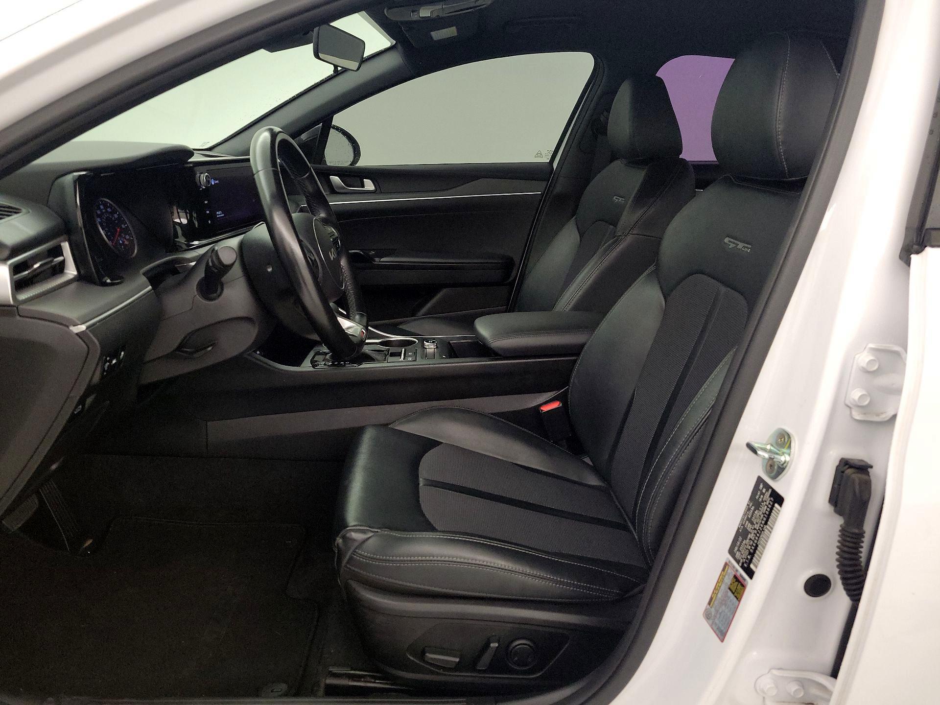 Thumbnail: 2022 Kia K5 - 11