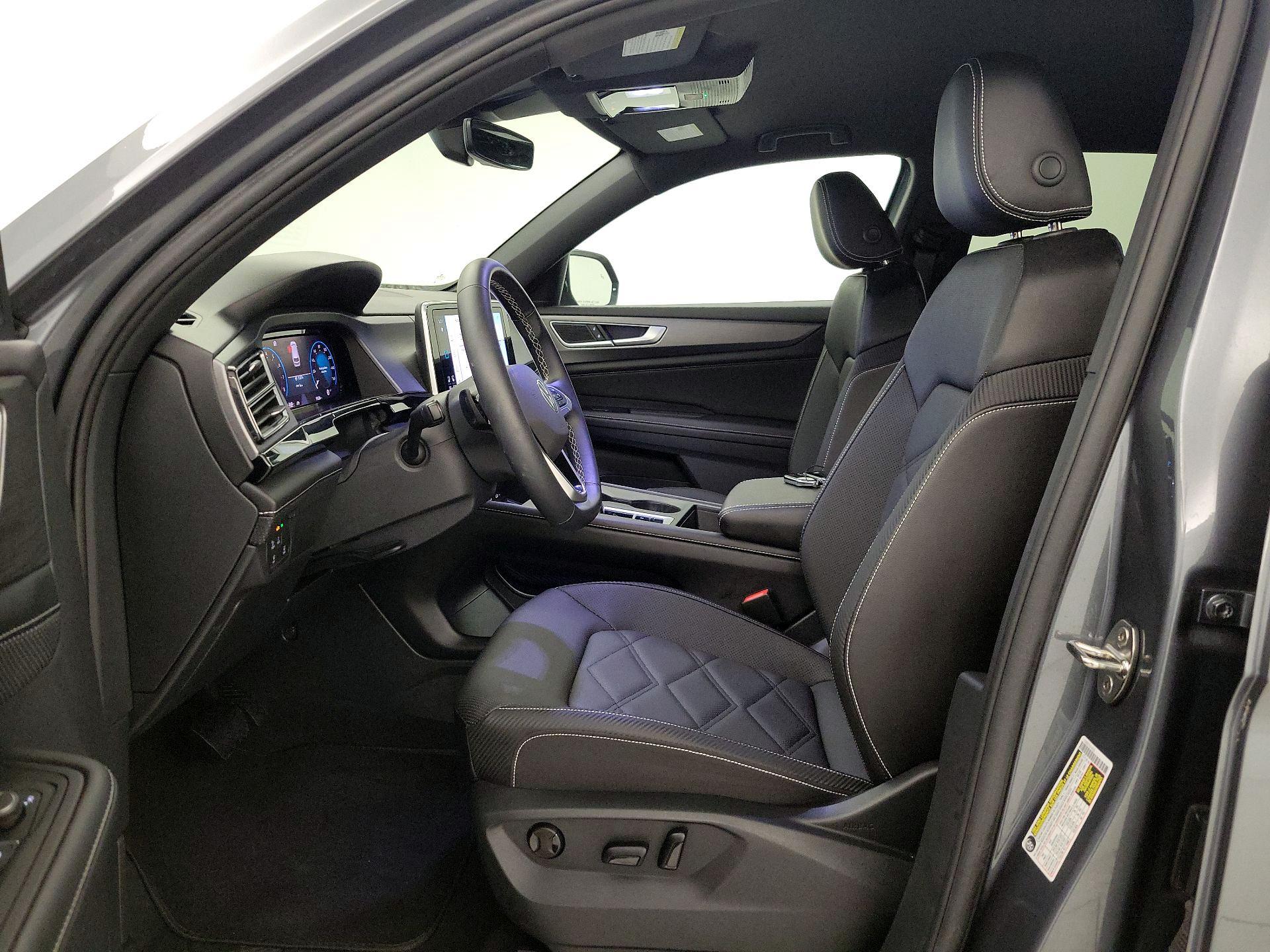 Thumbnail: 2024 Volkswagen Atlas - 11