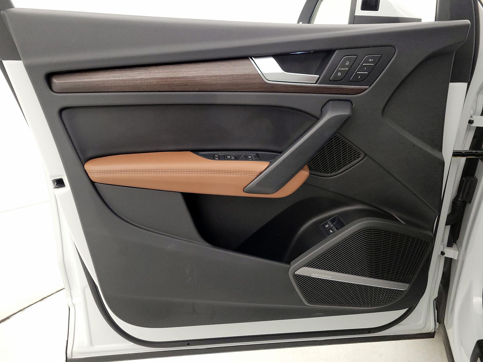 Thumbnail: 2024 Audi Q5 - 12