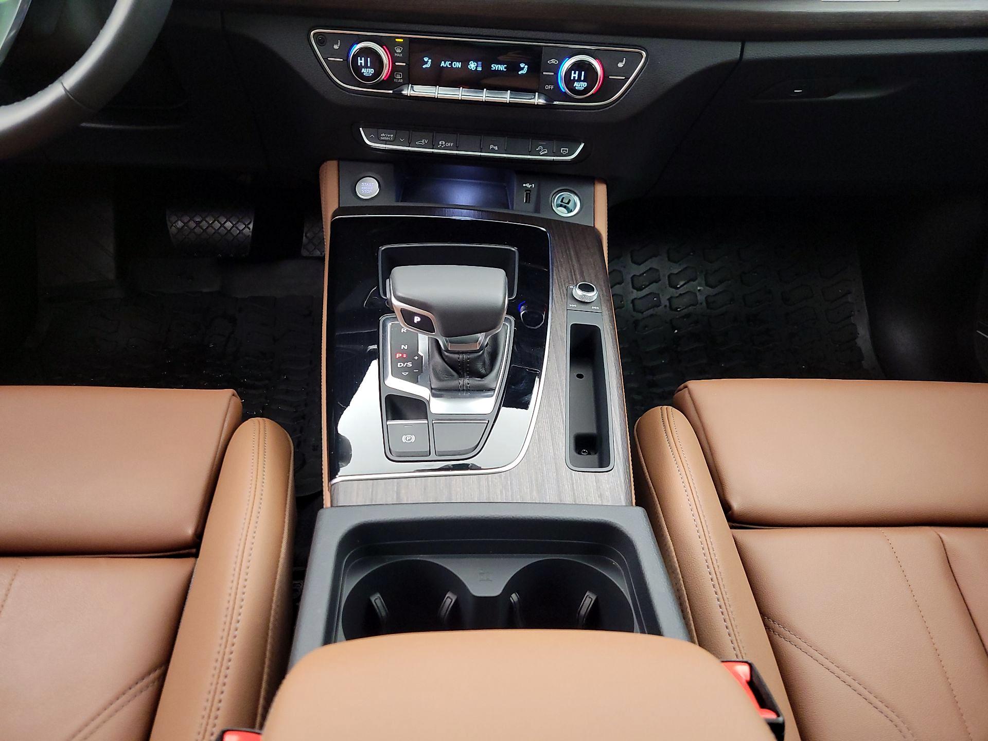 Thumbnail: 2024 Audi Q5 - 17