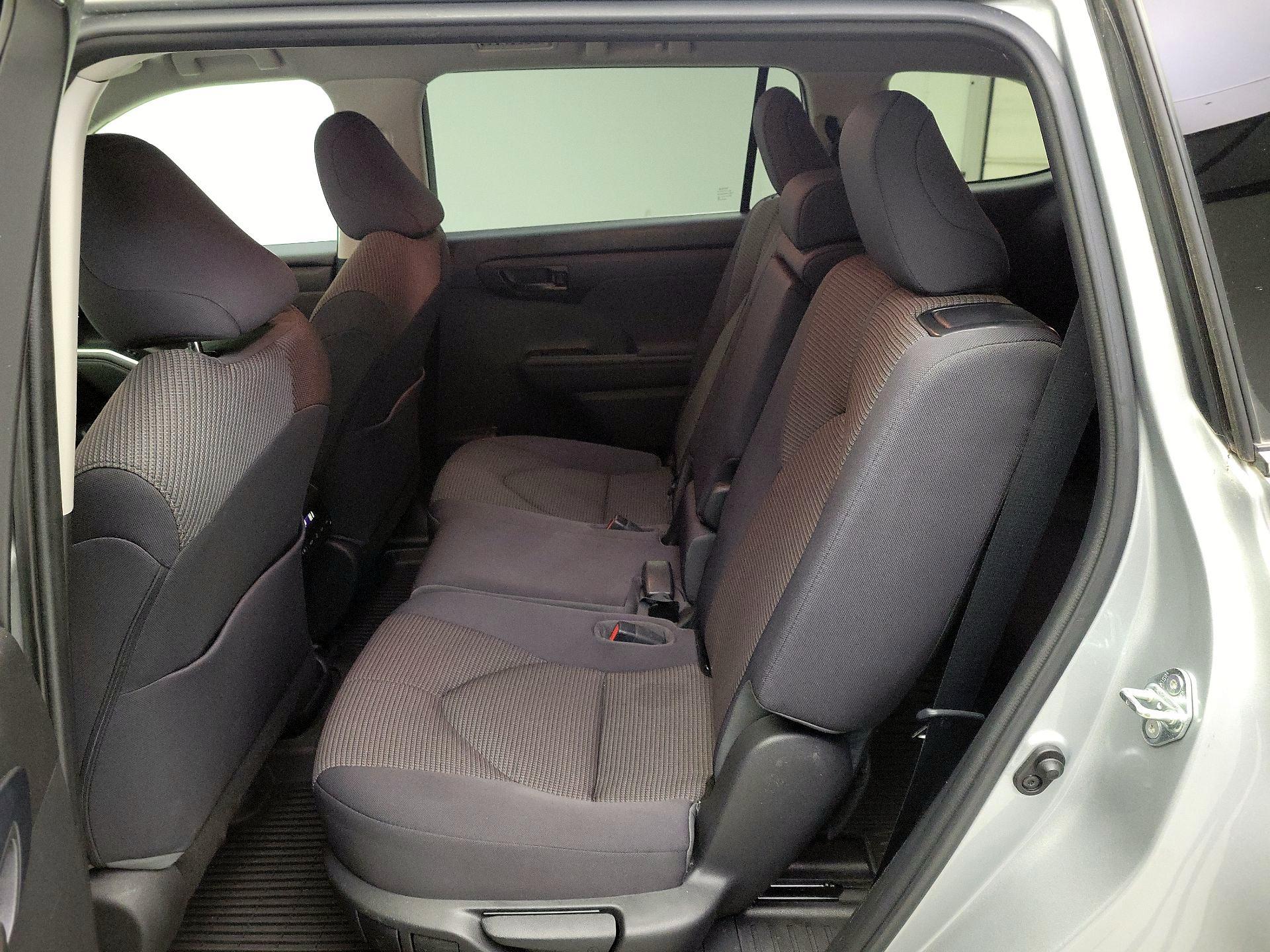 Thumbnail: 2023 Toyota Highlander - 19