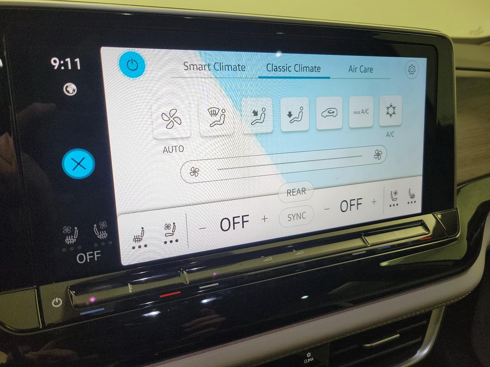 Thumbnail: 2025 Volkswagen Atlas - 17