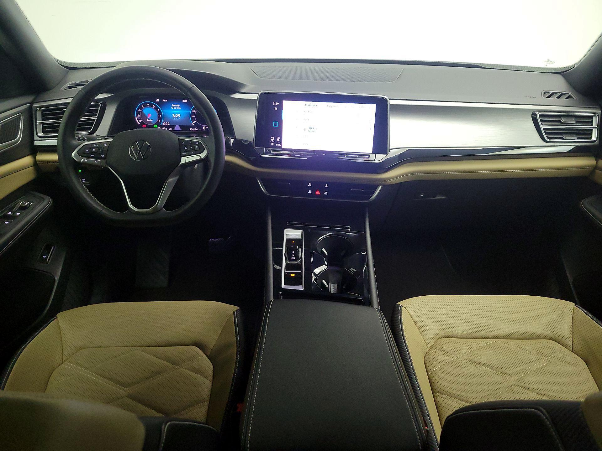 Thumbnail: 2024 Volkswagen Atlas - 9