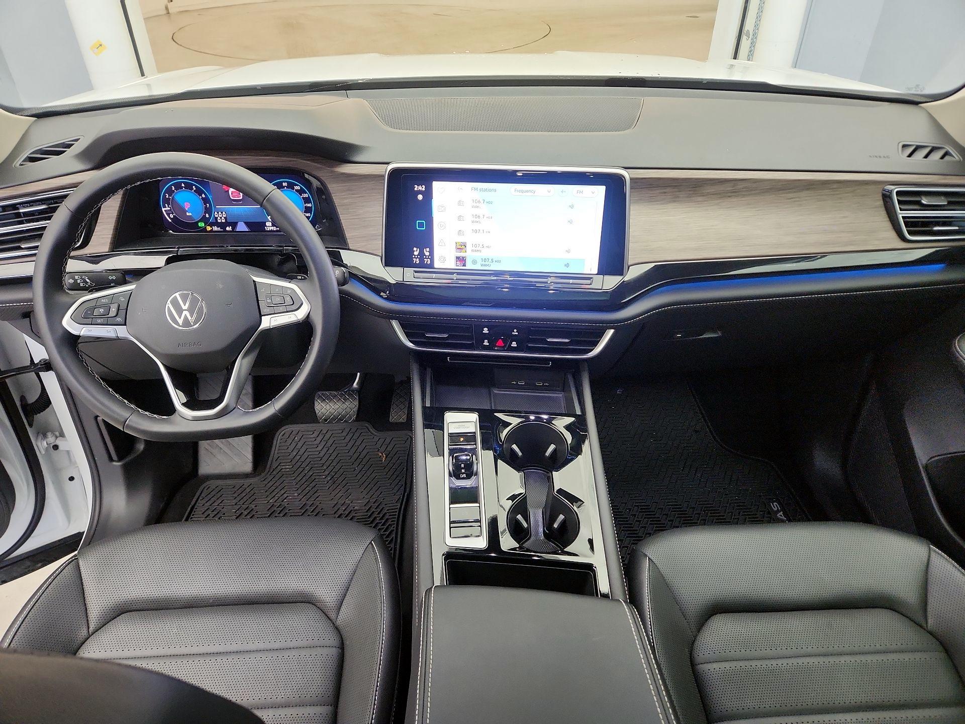 Thumbnail: 2024 Volkswagen Atlas - 9