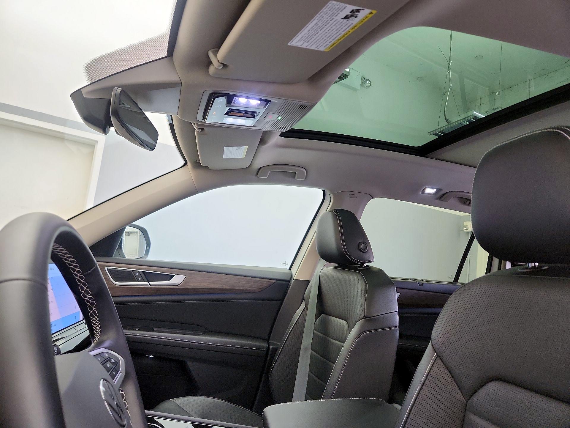 Thumbnail: 2024 Volkswagen Atlas - 20