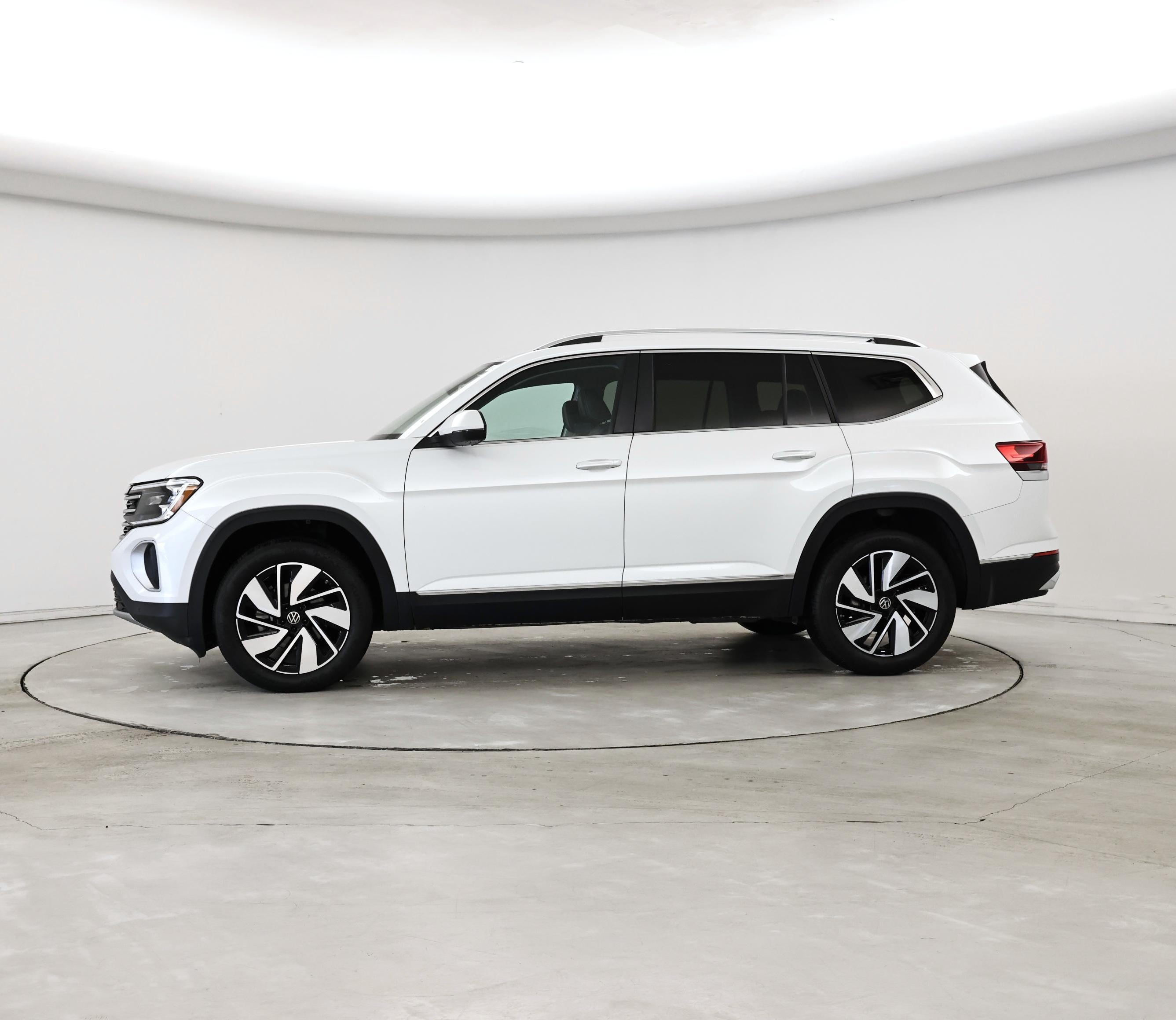 Thumbnail: 2024 Volkswagen Atlas - 3