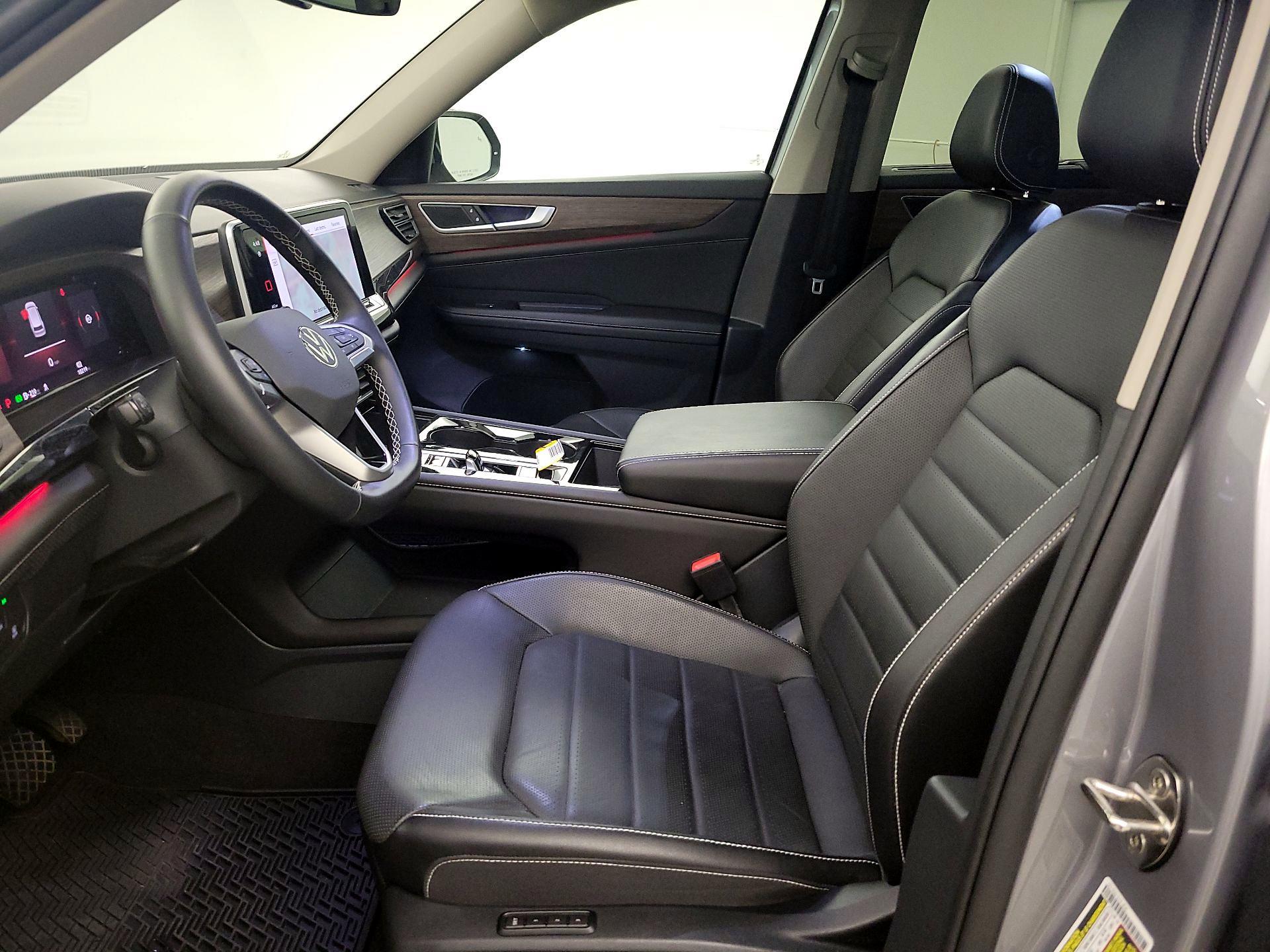 Thumbnail: 2024 Volkswagen Atlas - 11