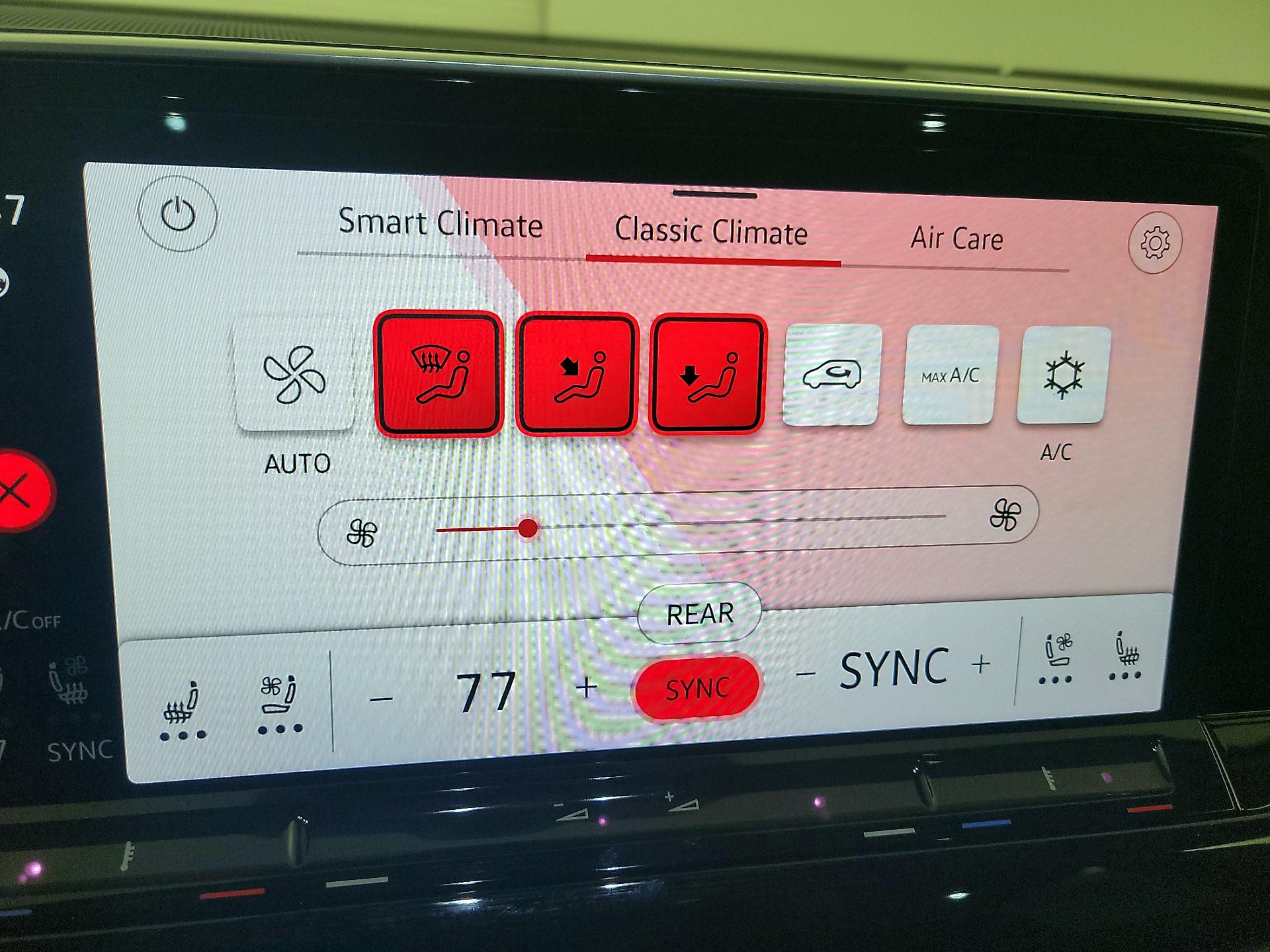 Thumbnail: 2024 Volkswagen Atlas - 17