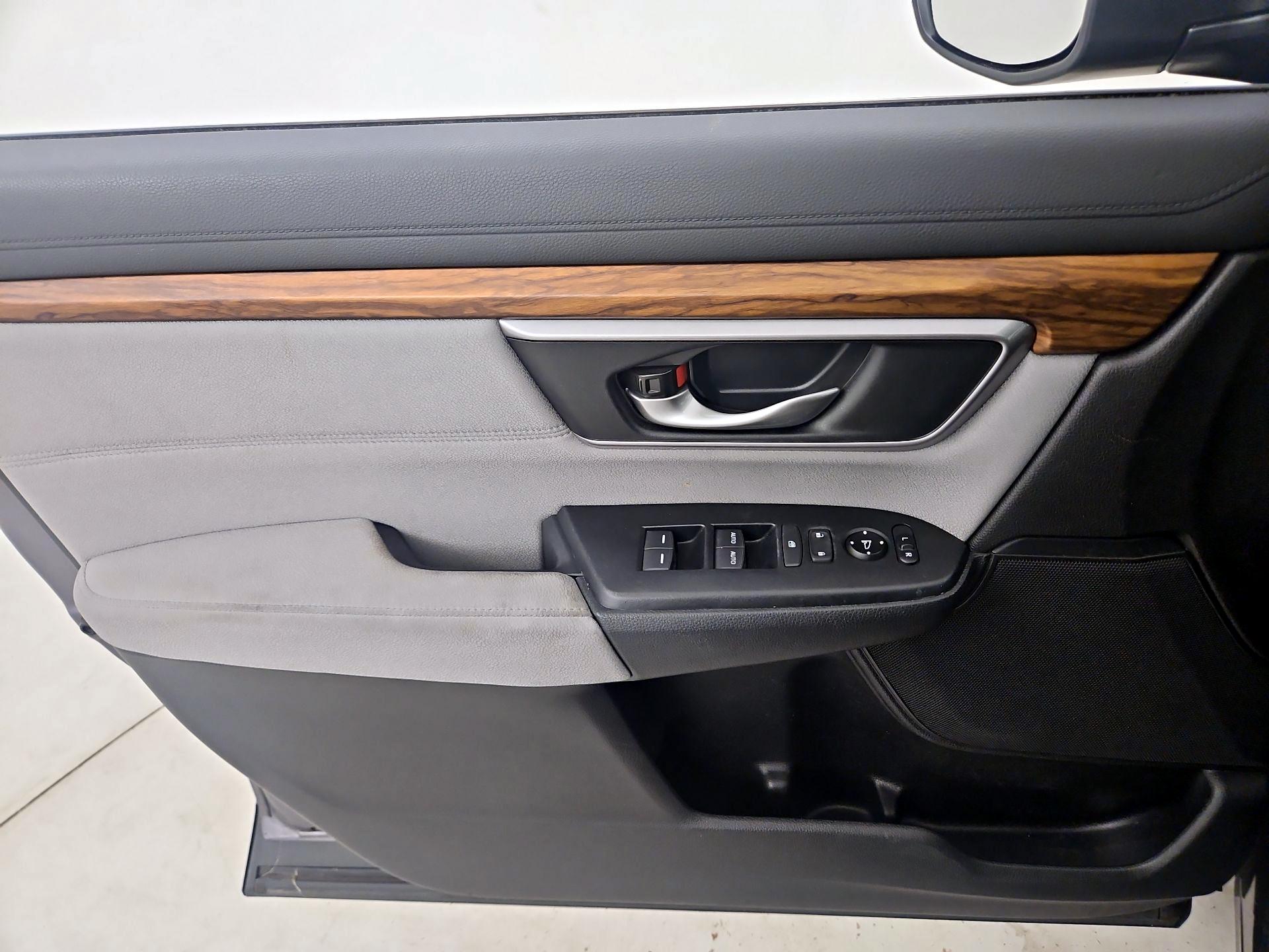 Thumbnail: 2018 Honda CR-V - 12