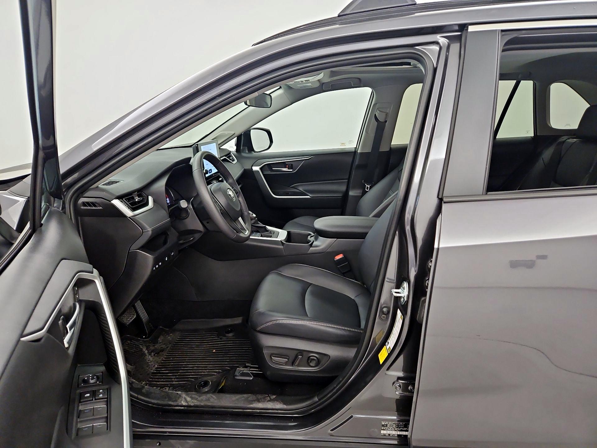 Thumbnail: 2024 Toyota RAV4 - 11