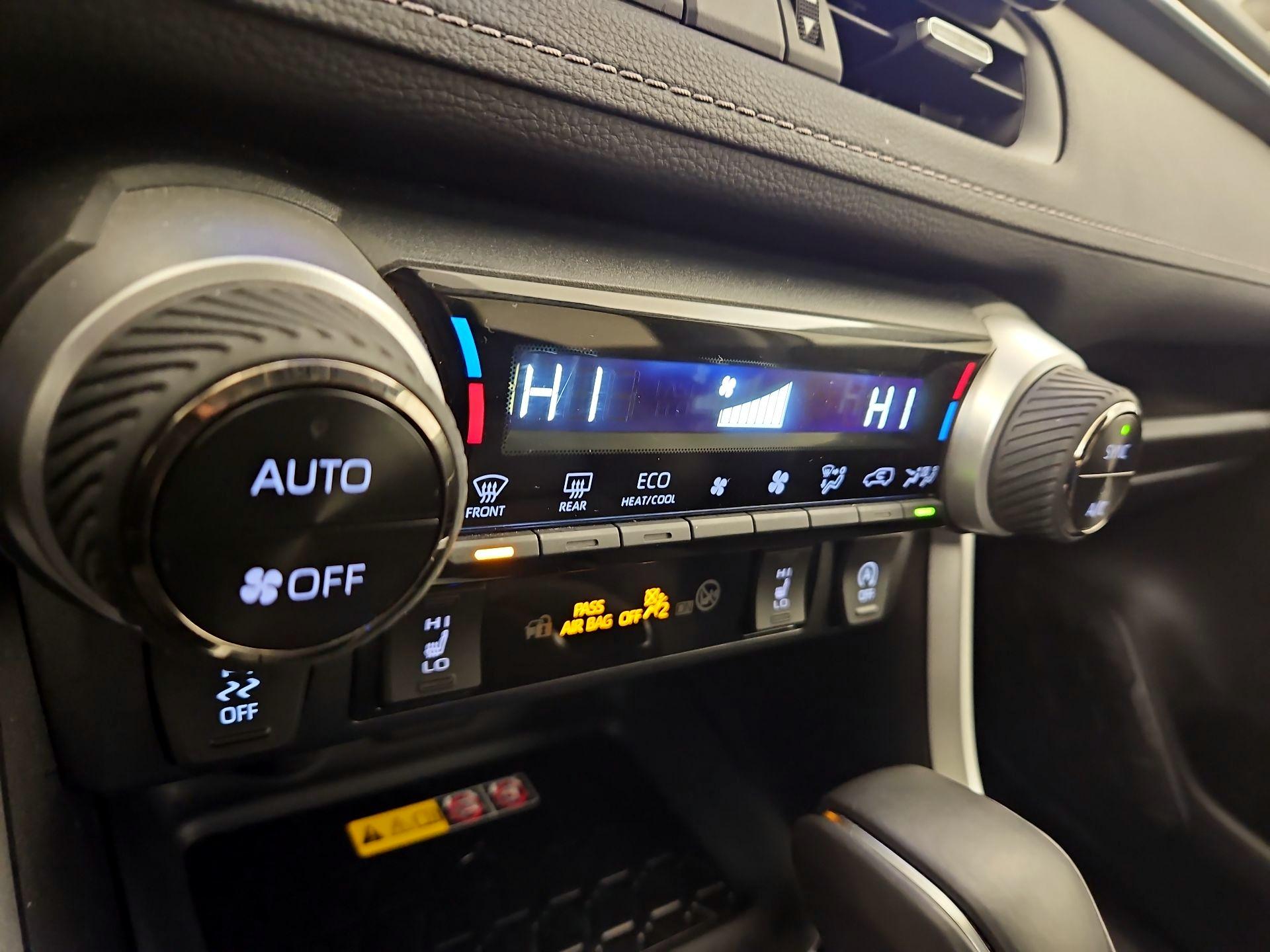 Thumbnail: 2024 Toyota RAV4 - 16