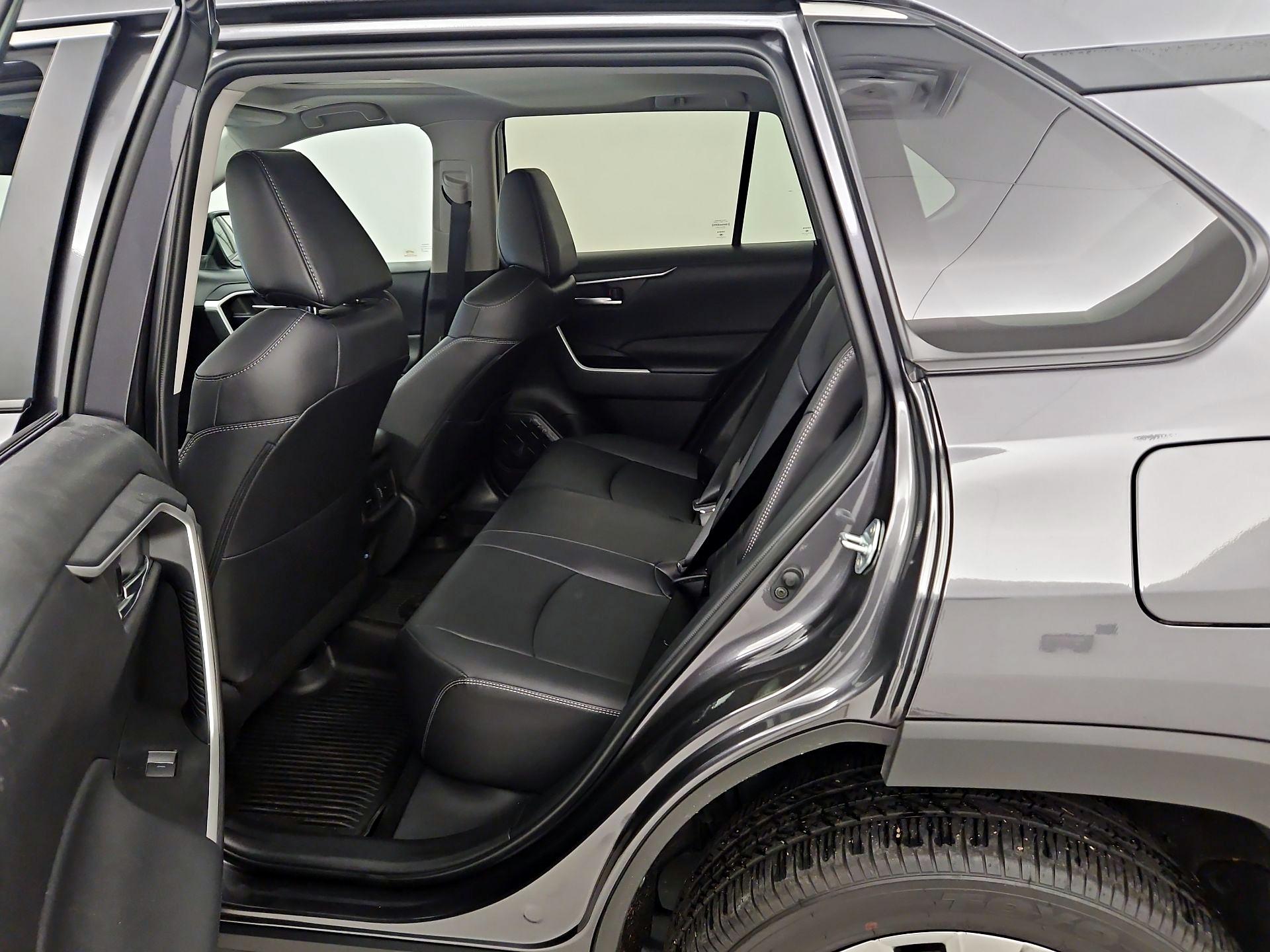 Thumbnail: 2024 Toyota RAV4 - 20