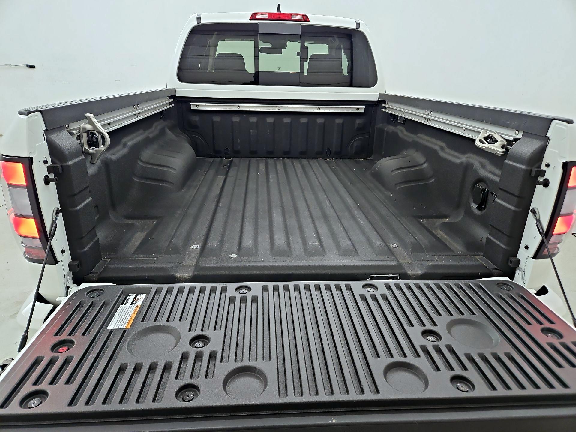 Thumbnail: 2025 Nissan Frontier - 20