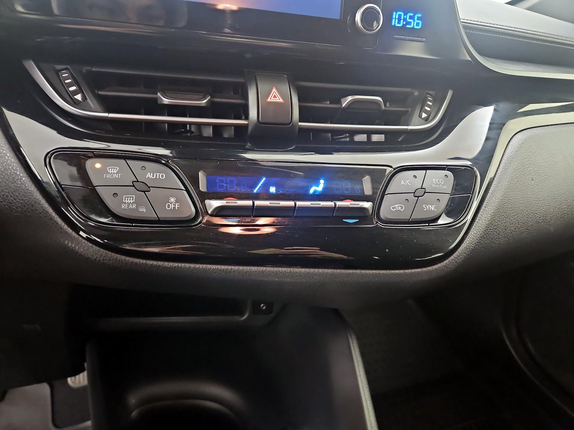 Thumbnail: 2019 Toyota C-HR - 16