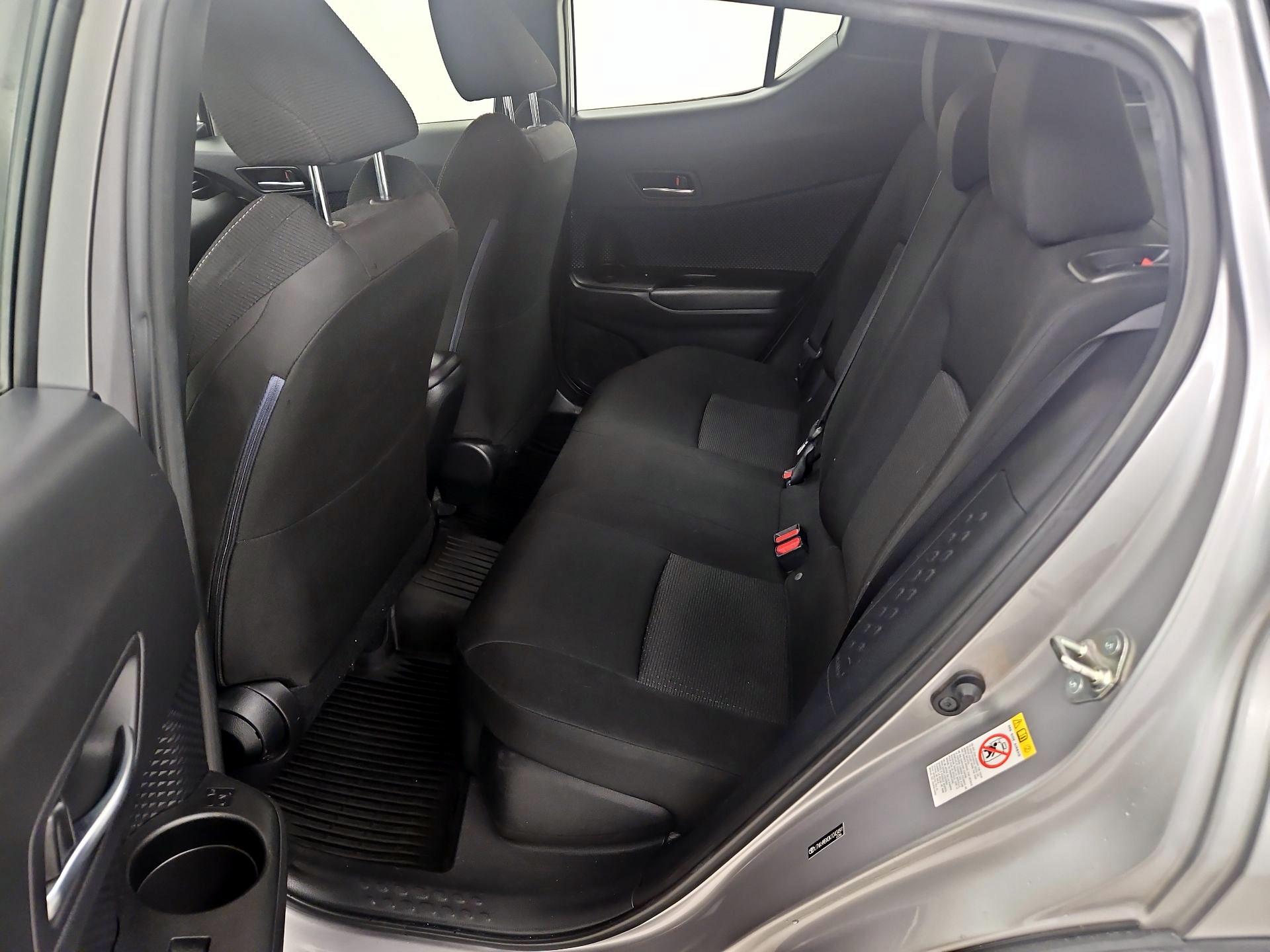 Thumbnail: 2019 Toyota C-HR - 19