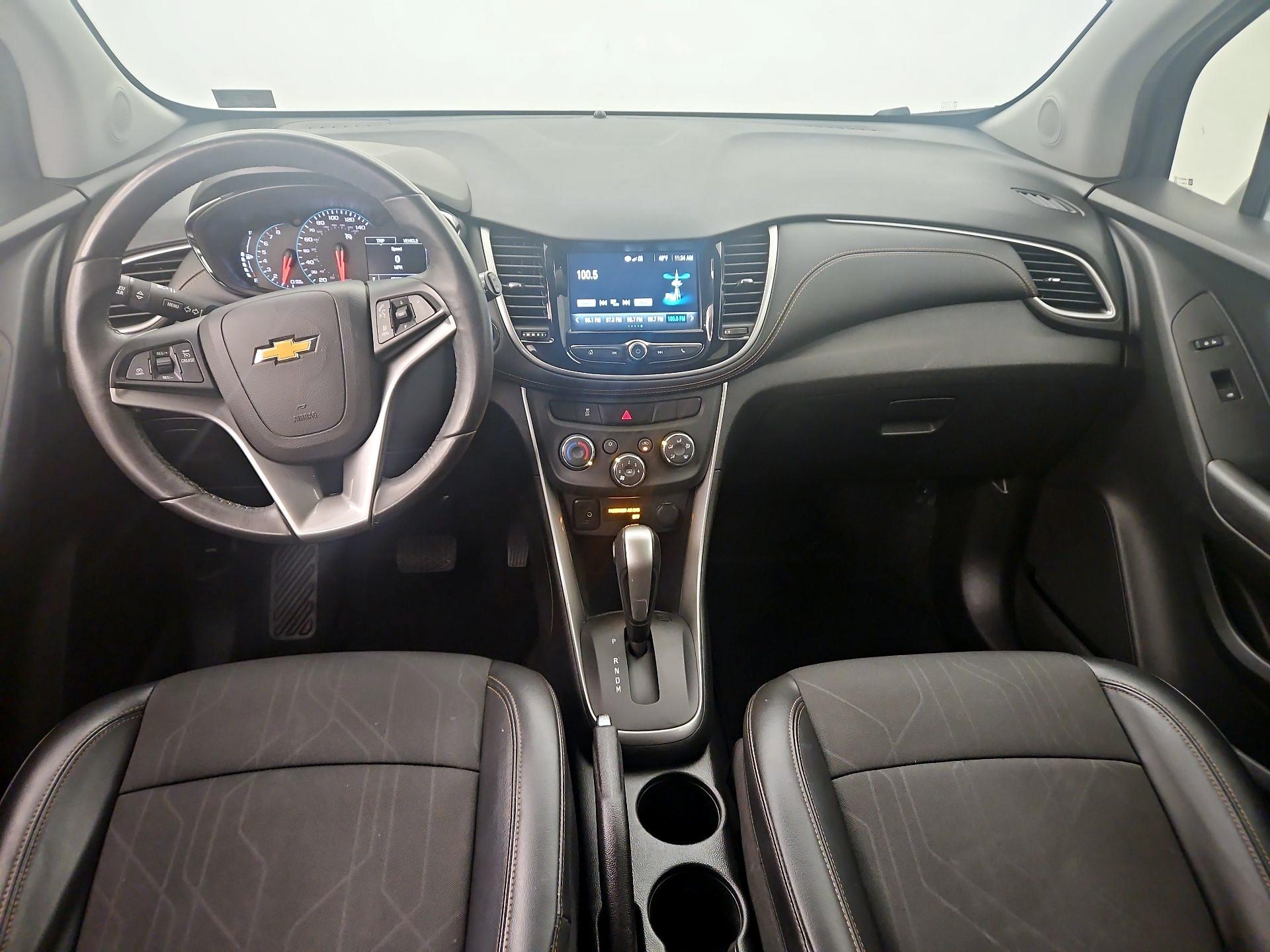 Thumbnail: 2017 Chevrolet Trax - 9