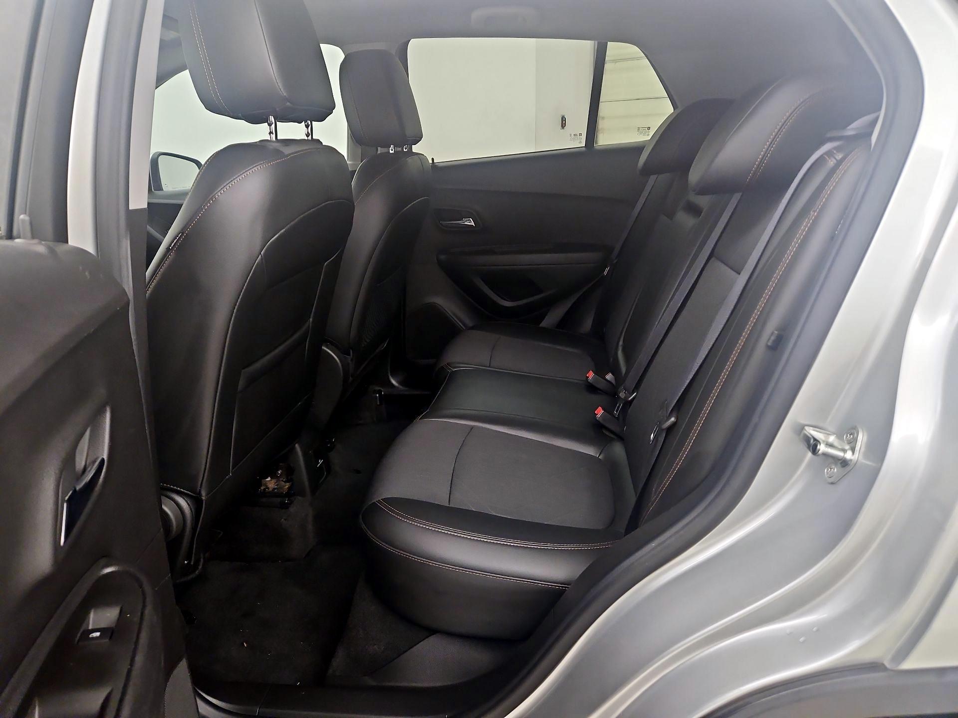 Thumbnail: 2017 Chevrolet Trax - 19