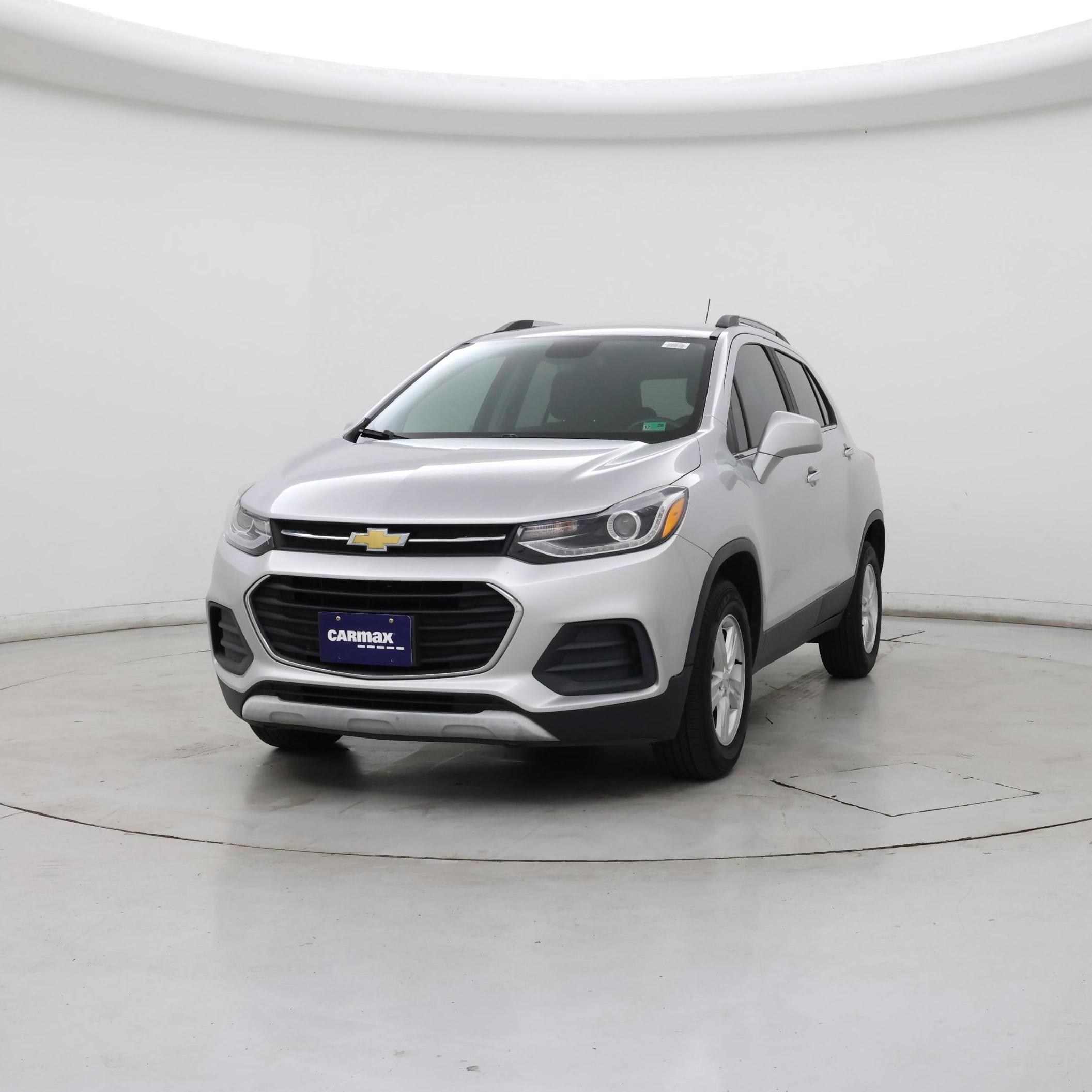 Thumbnail: 2017 Chevrolet Trax - 4