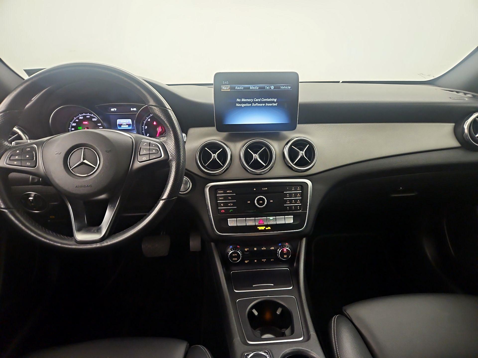 Thumbnail: 2019 Mercedes-Benz GLA - 9