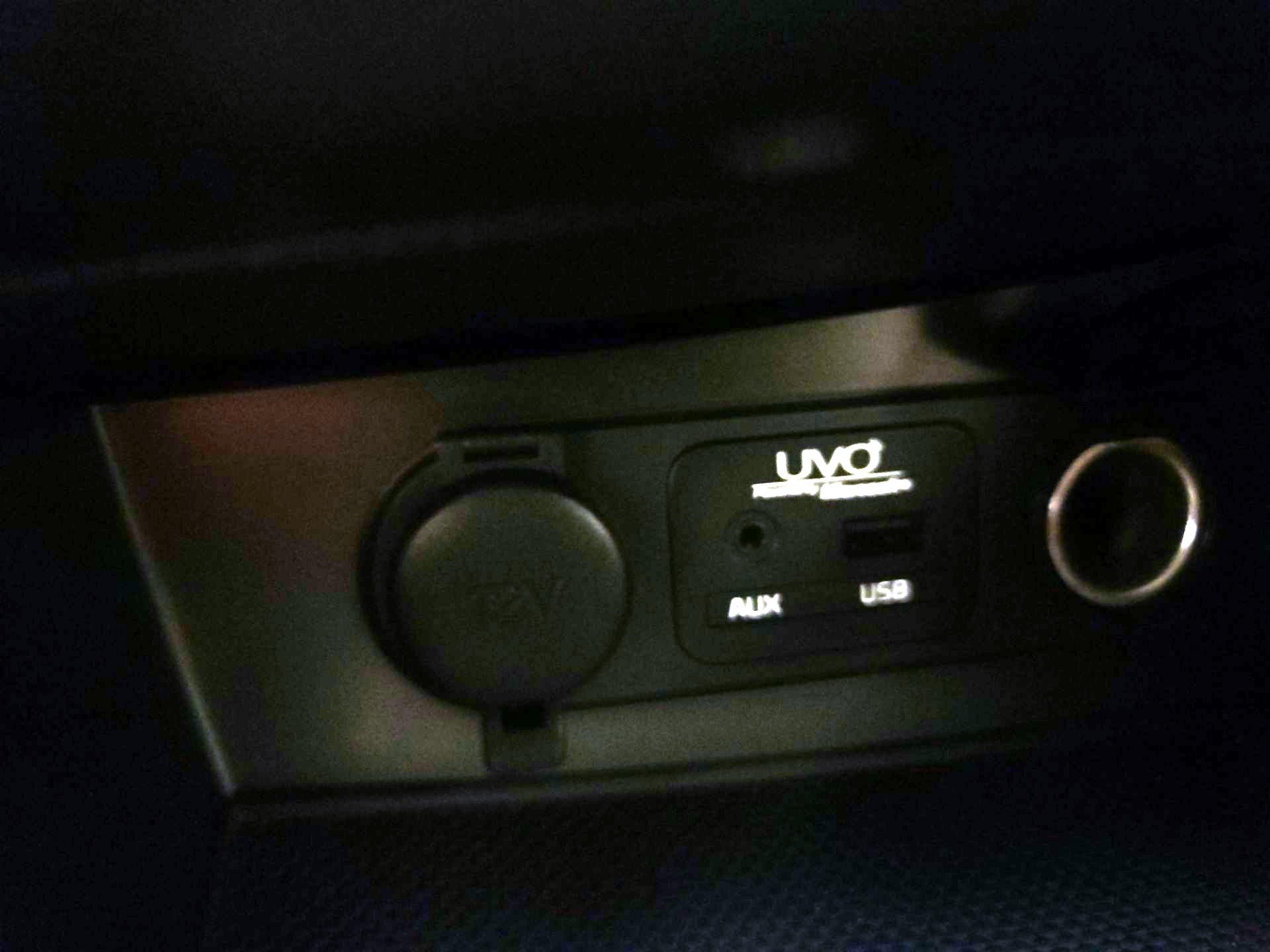 Thumbnail: 2015 Kia Optima - 18