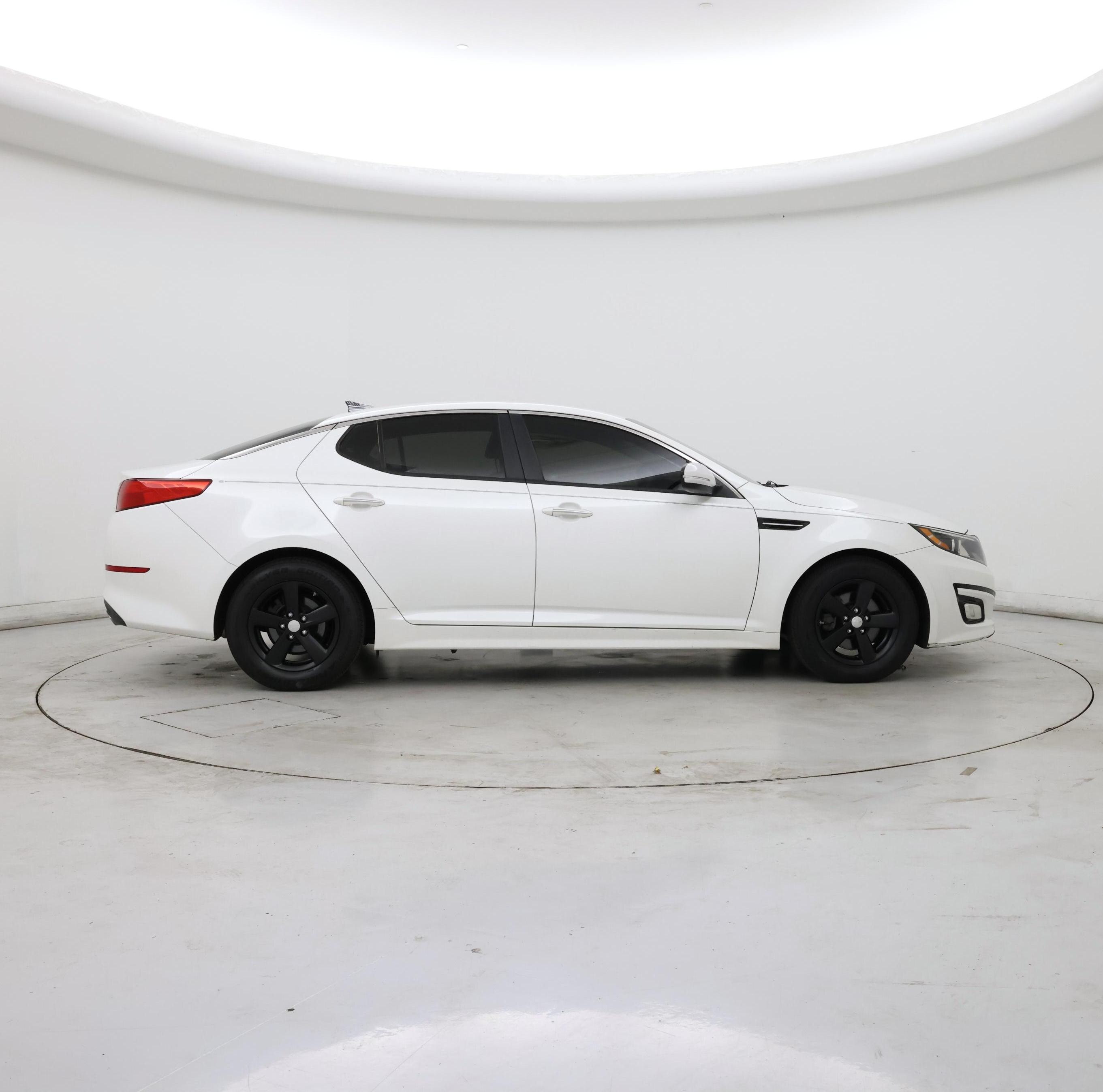 Thumbnail: 2015 Kia Optima - 7