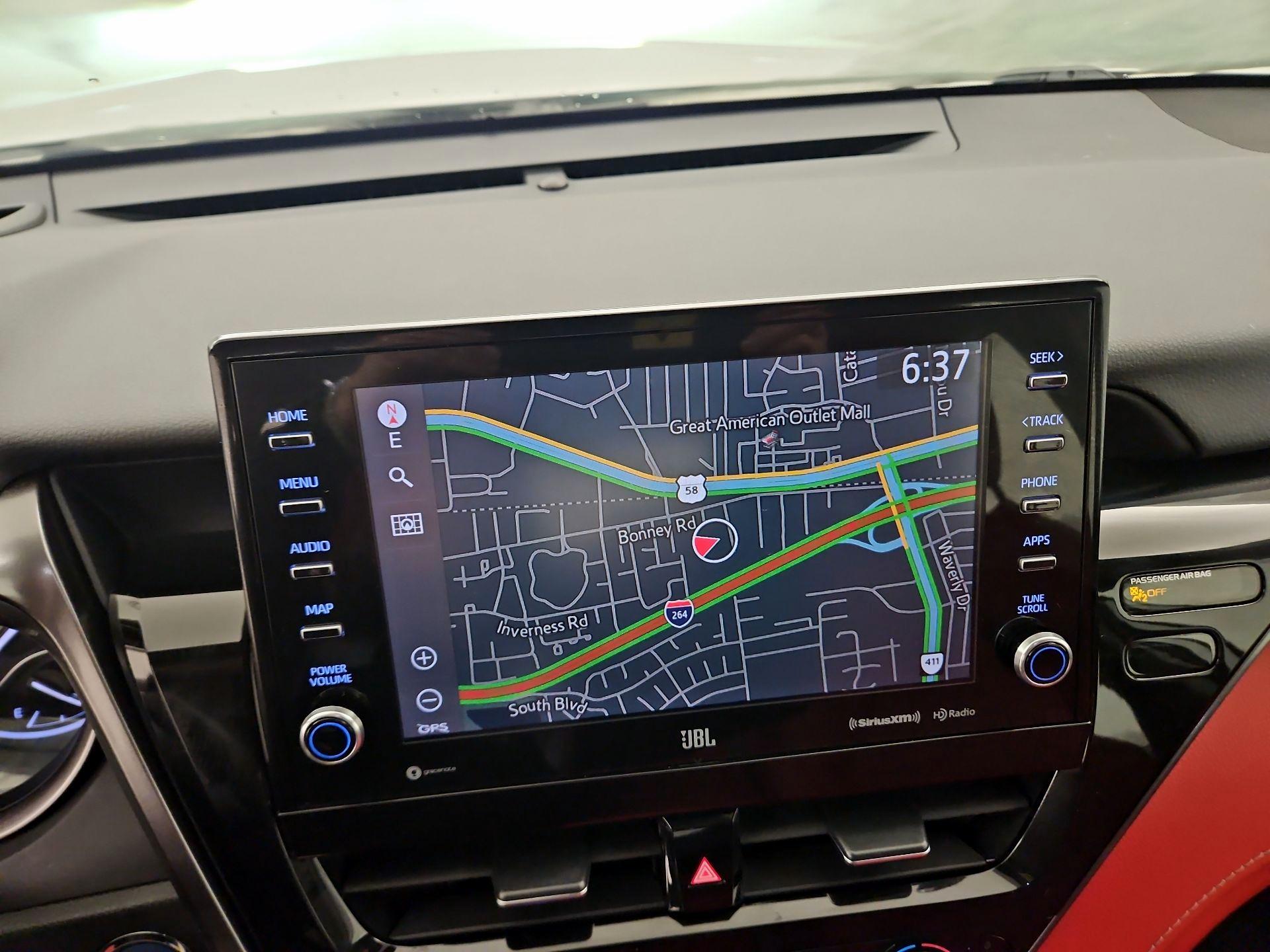 Thumbnail: 2022 Toyota Camry - 14