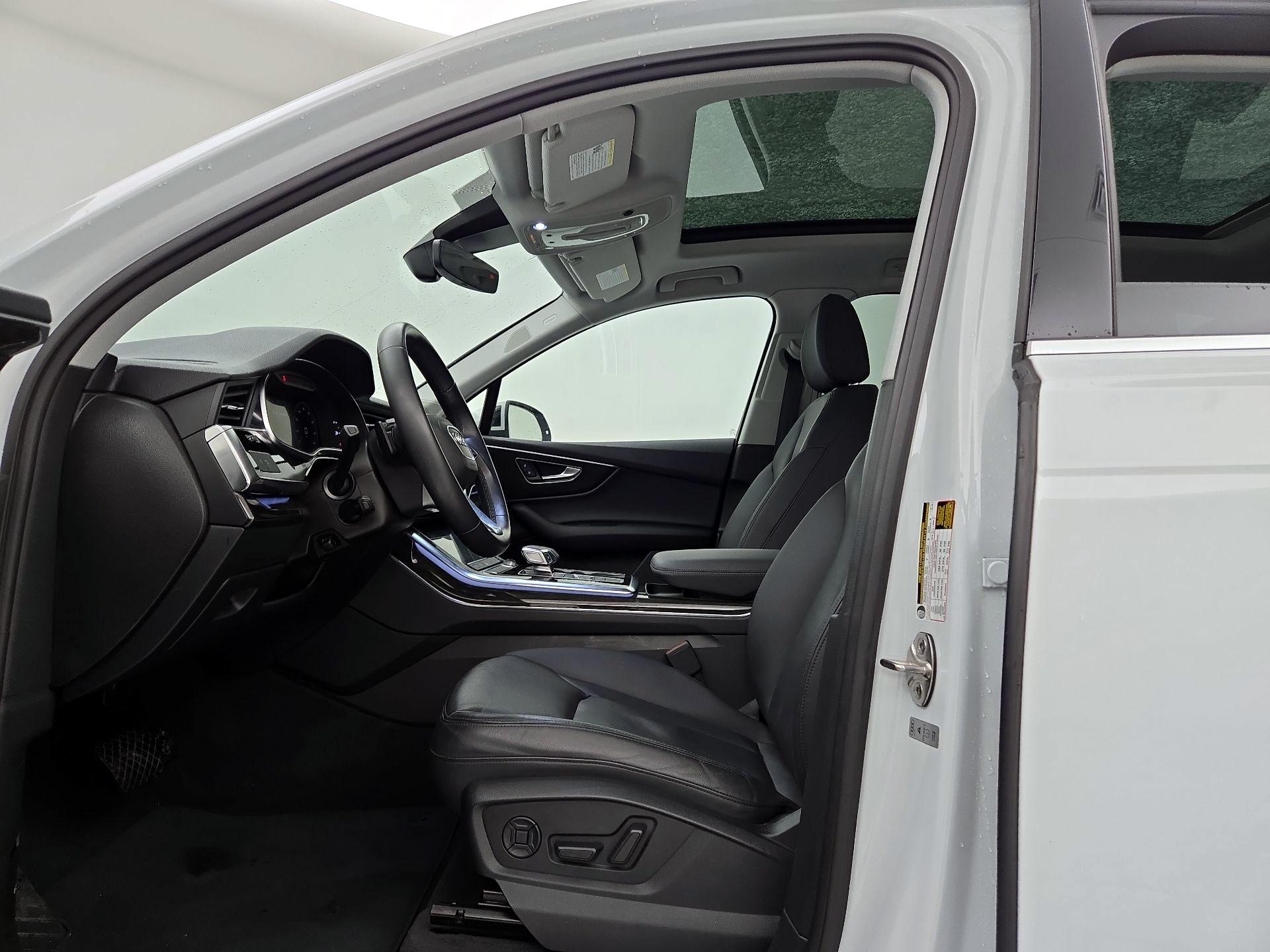 Thumbnail: 2022 Audi Q7 - 11