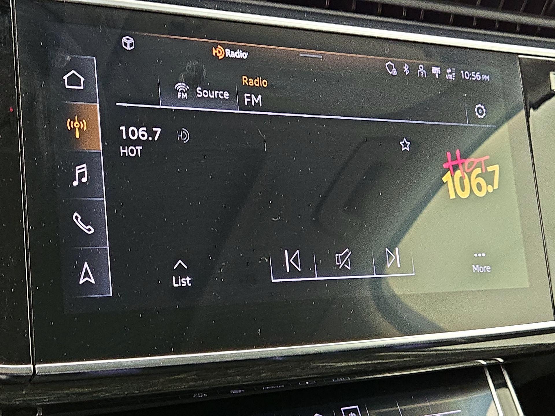 Thumbnail: 2022 Audi Q7 - 15