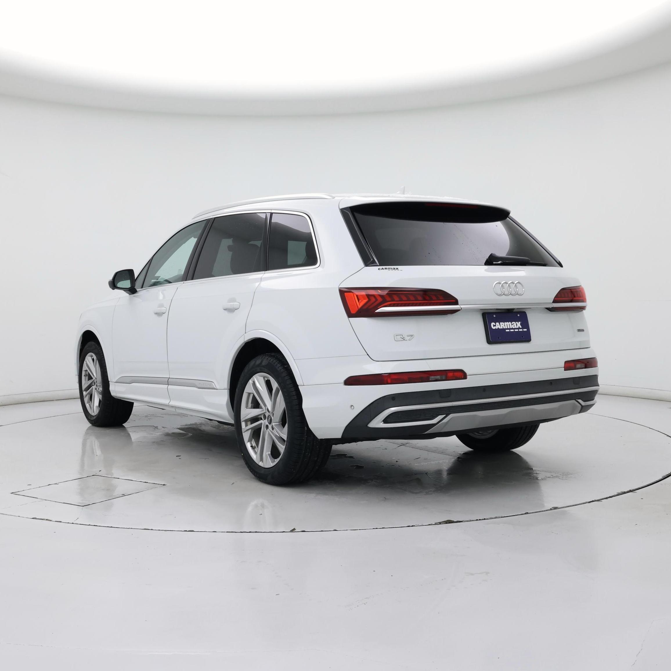 Thumbnail: 2022 Audi Q7 - 2