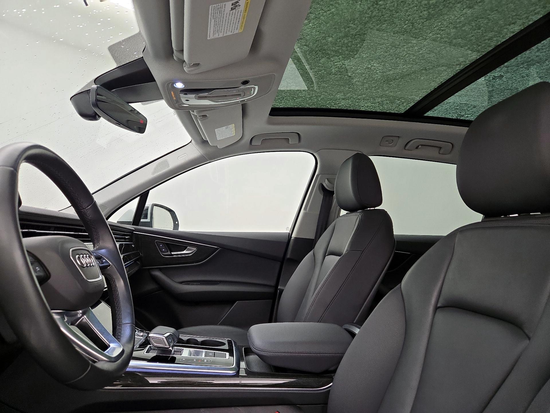 Thumbnail: 2022 Audi Q7 - 19