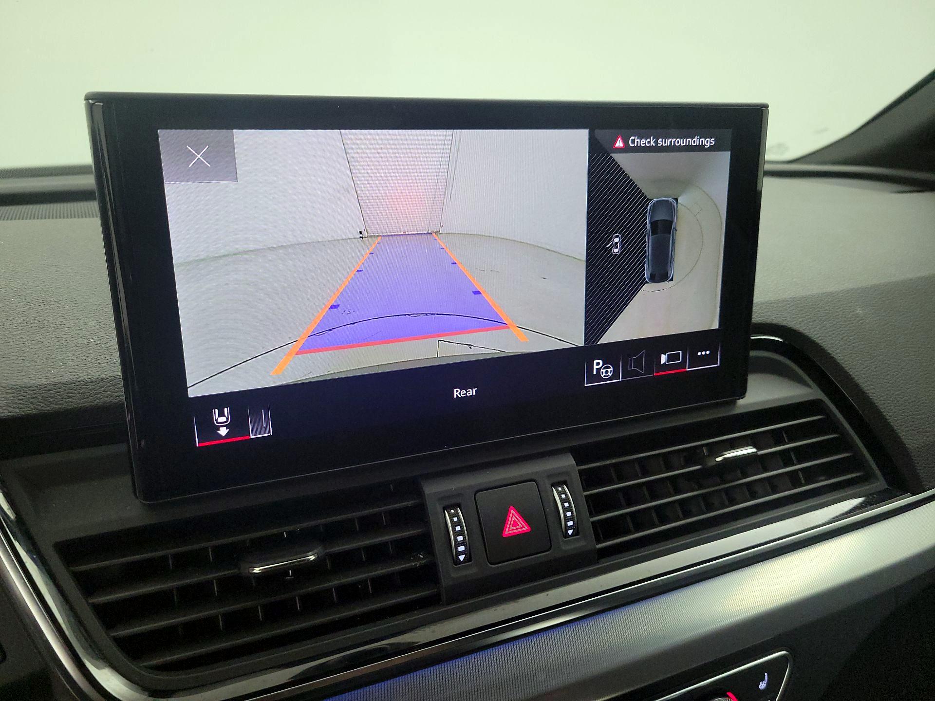 Thumbnail: 2023 Audi Q5 - 14