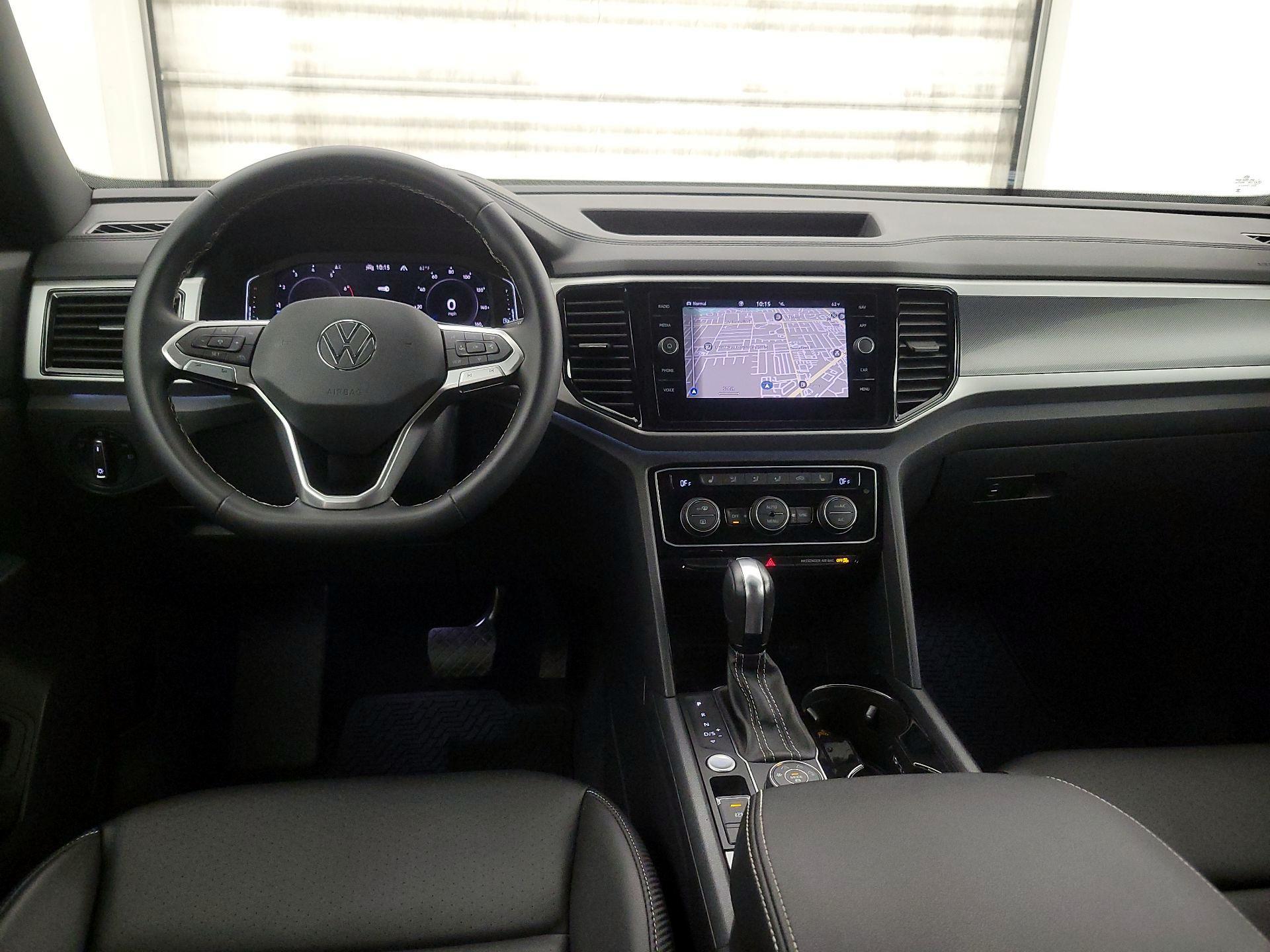 Thumbnail: 2023 Volkswagen Atlas - 9