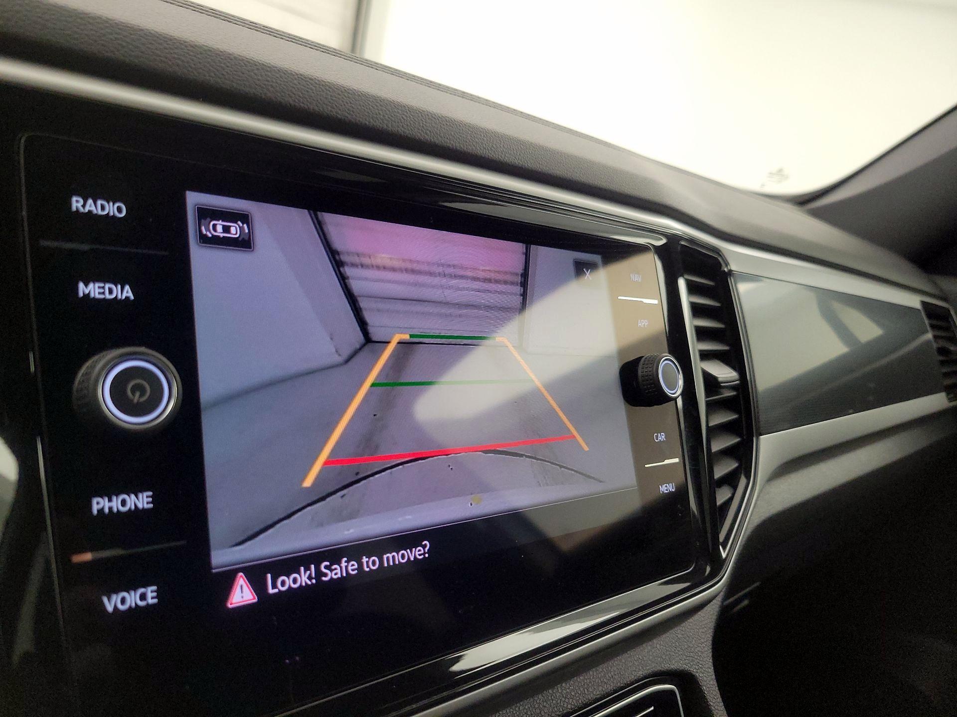 Thumbnail: 2023 Volkswagen Atlas - 15