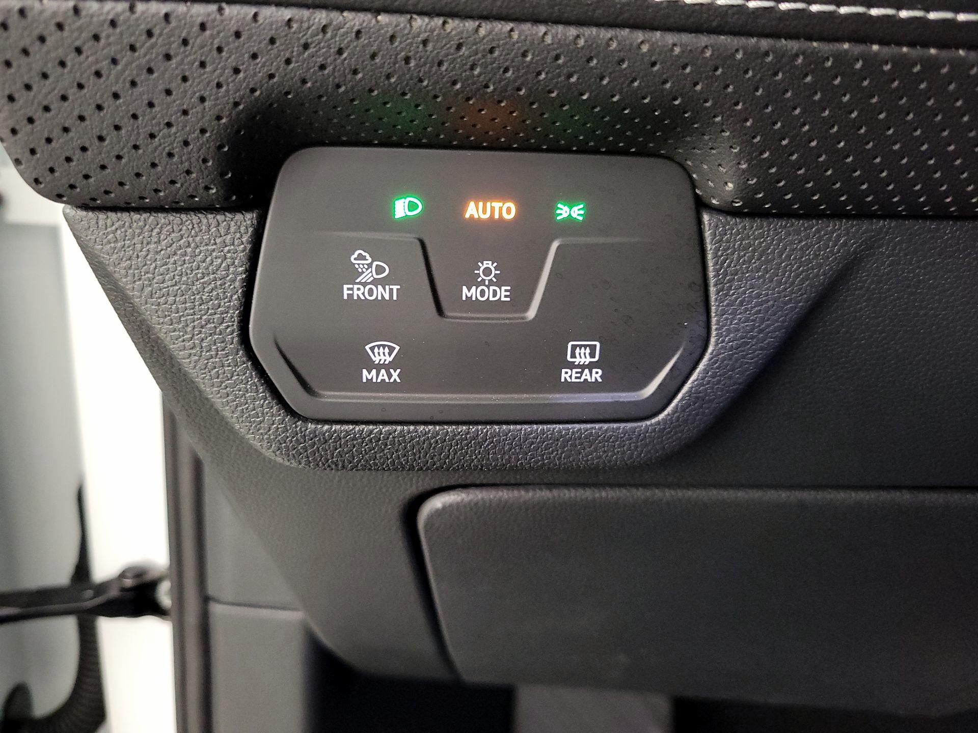 Thumbnail: 2024 Volkswagen Atlas - 13