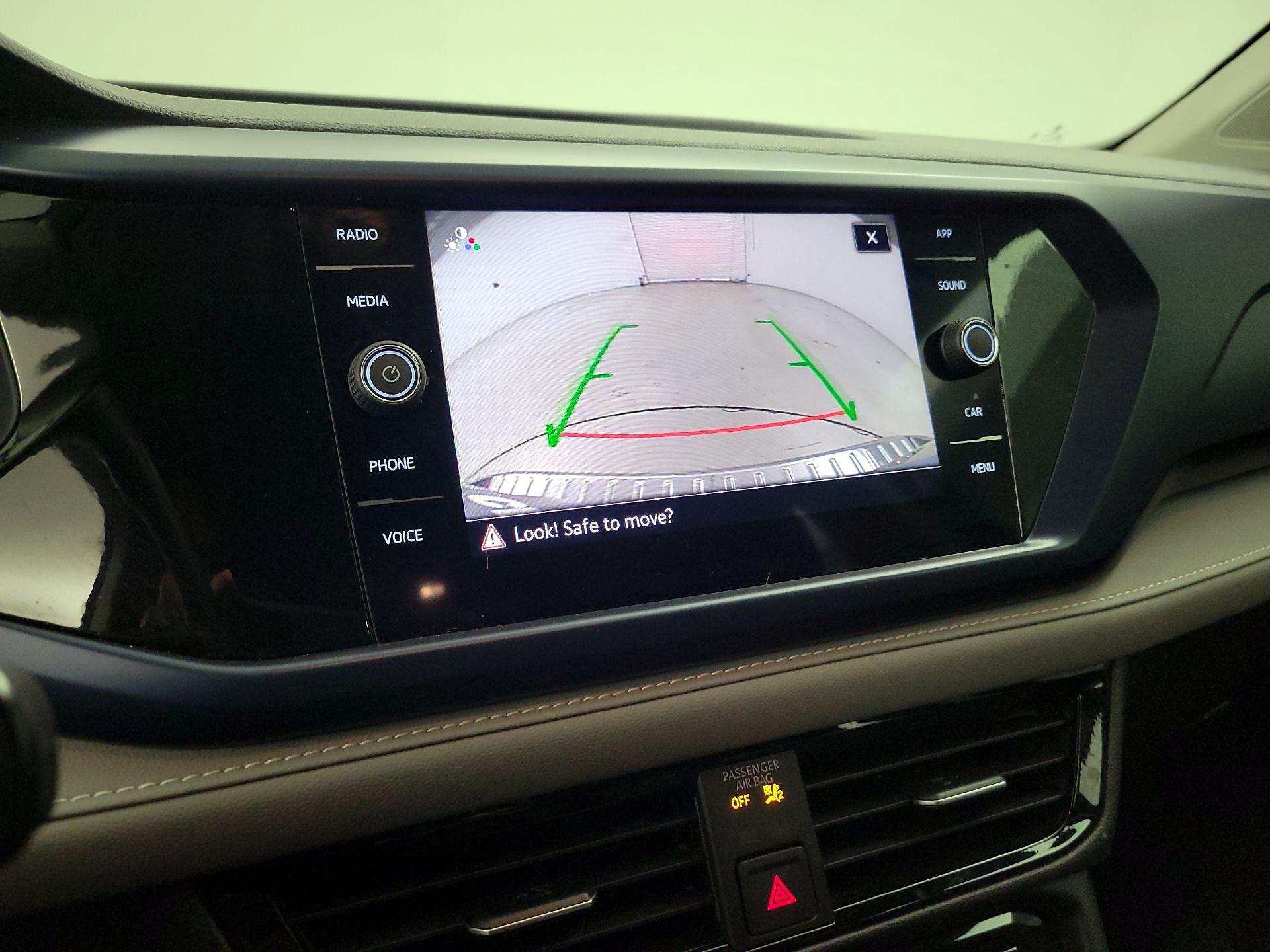 Thumbnail: 2024 Volkswagen Taos - 14