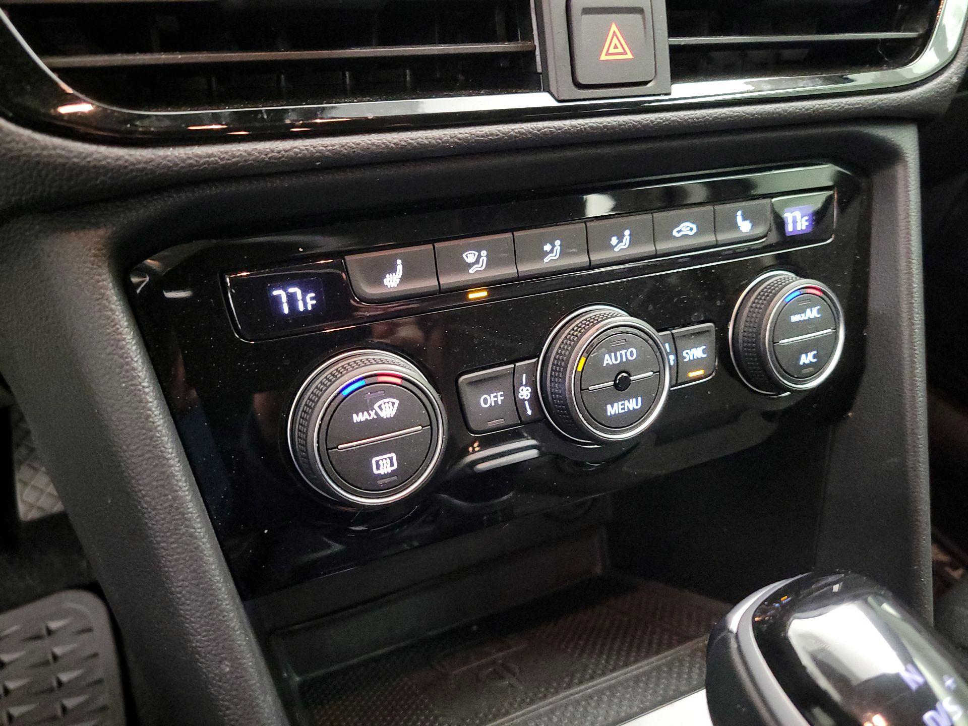 Thumbnail: 2024 Volkswagen Taos - 16