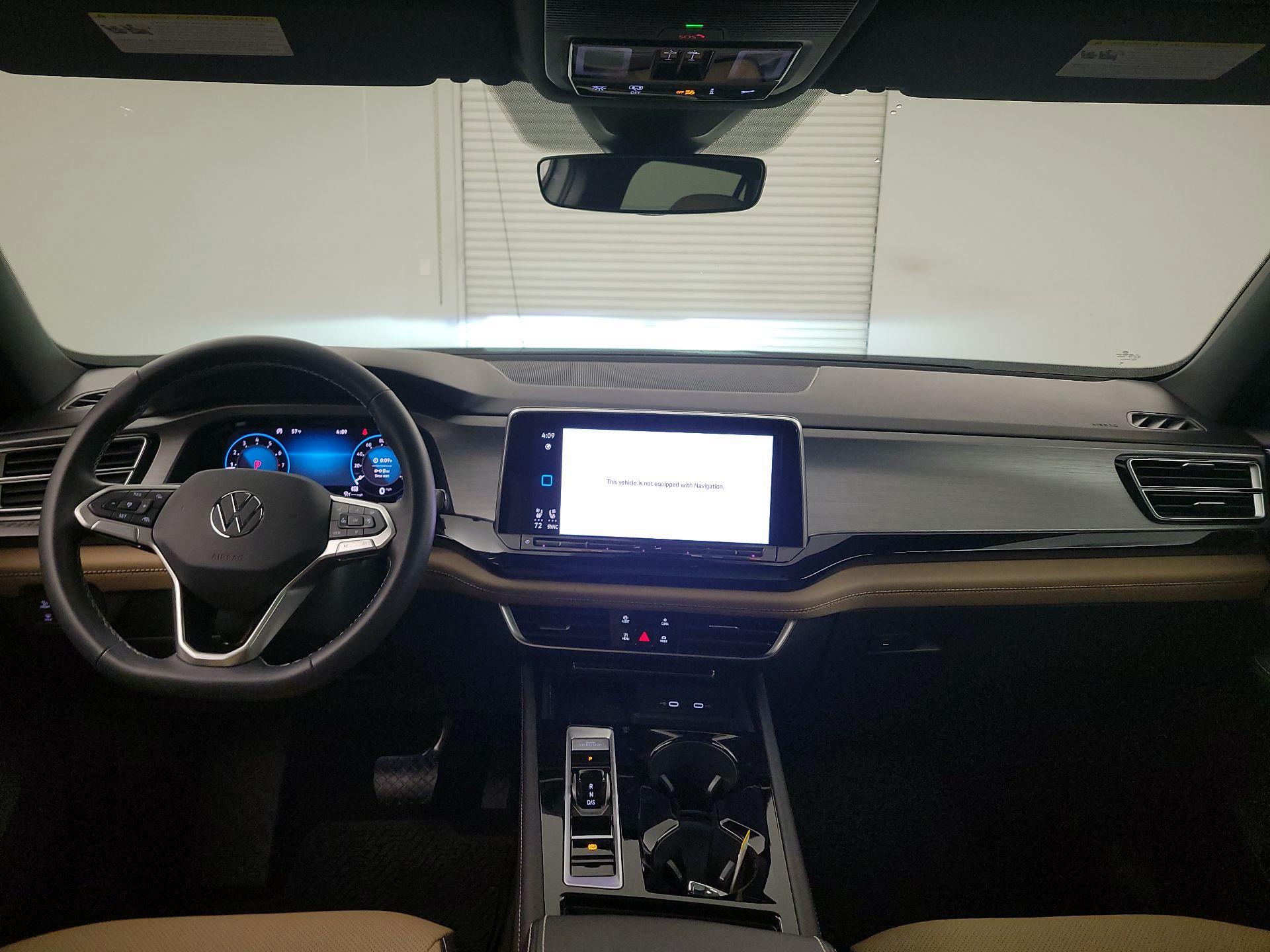 Thumbnail: 2024 Volkswagen Atlas - 9